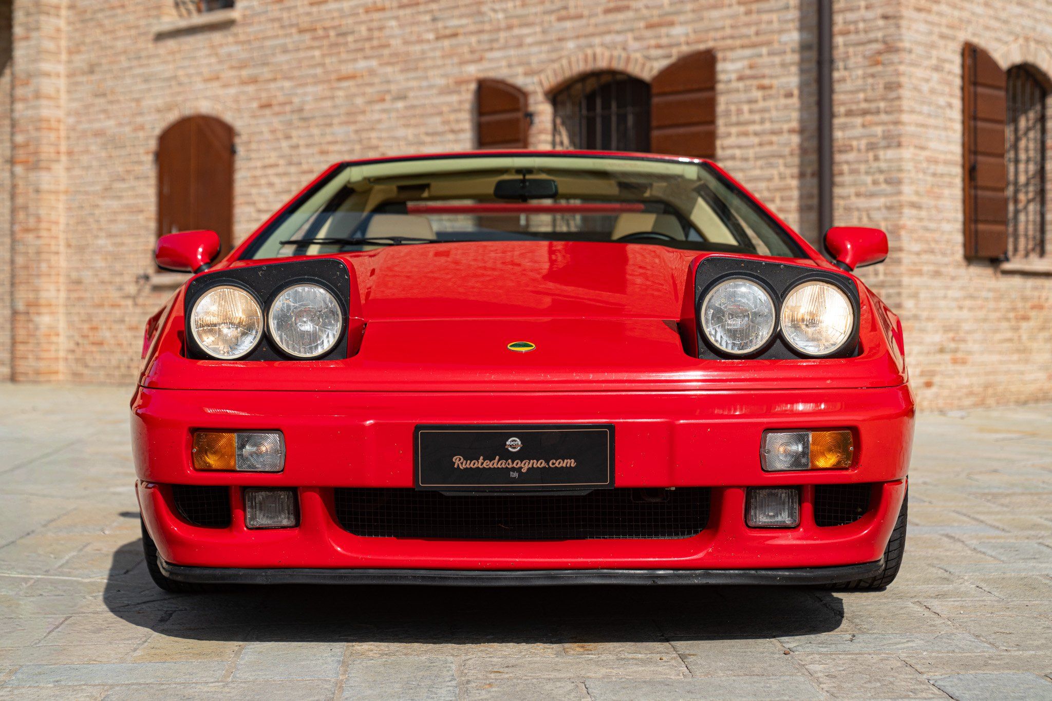 Lotus ESPRIT TURBO SE “HIGH WING” 5