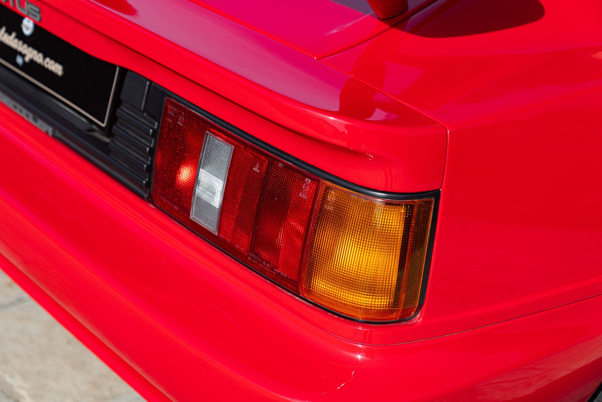 Lotus ESPRIT TURBO SE “HIGH WING” 37