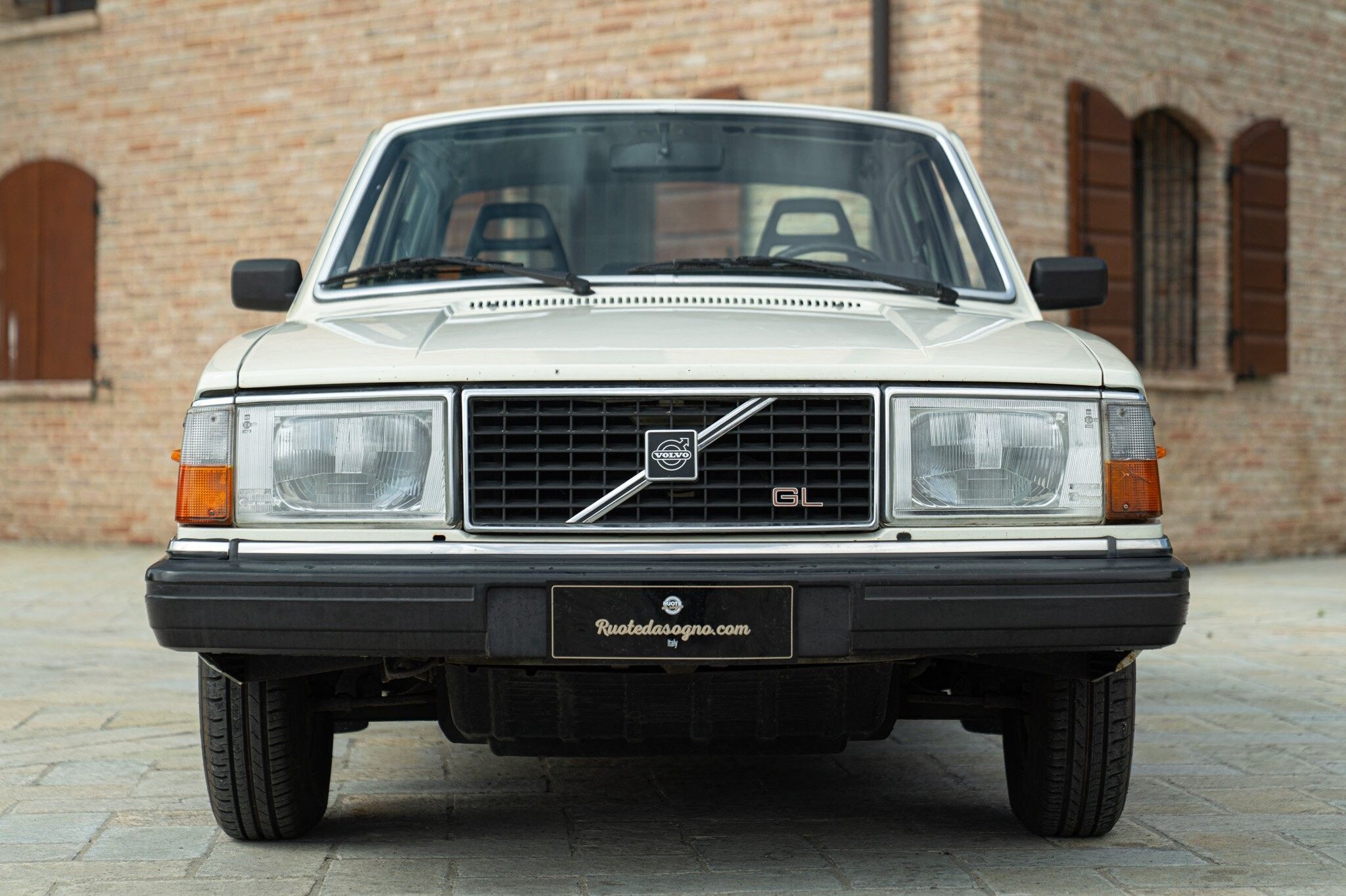 Volvo 244 GL 3