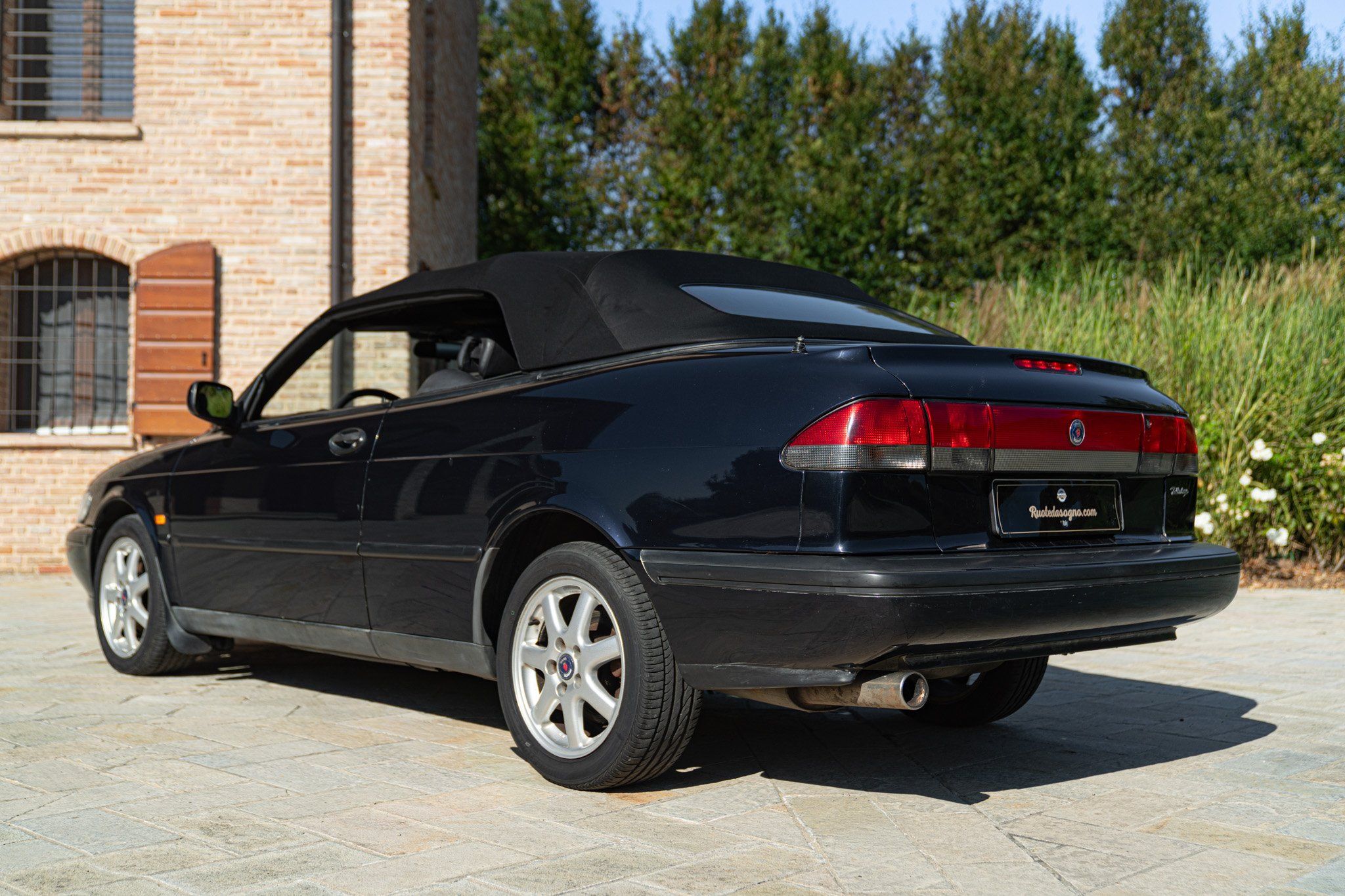 Saab 900 SE 9