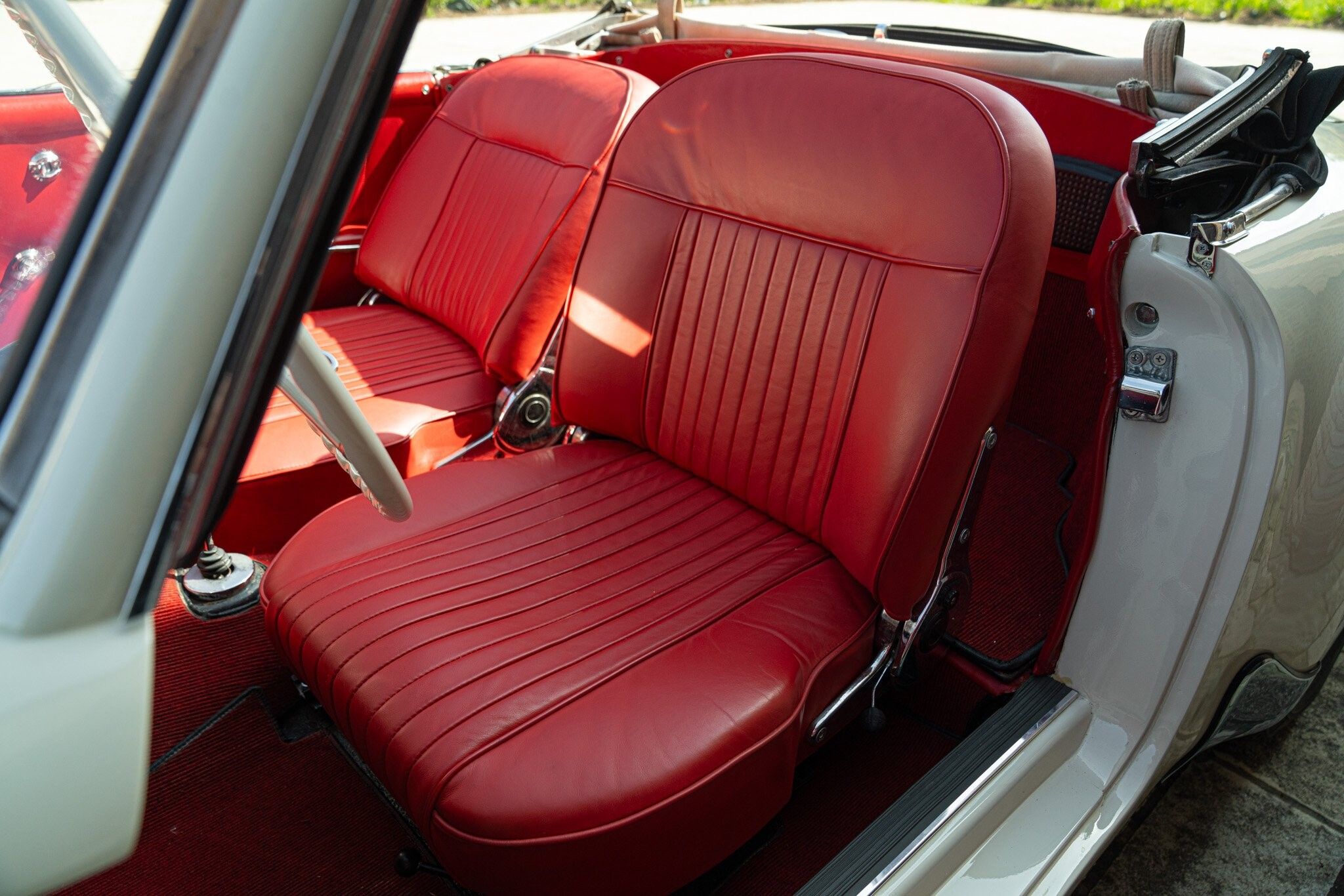Mercedes-Benz 190 SL 48