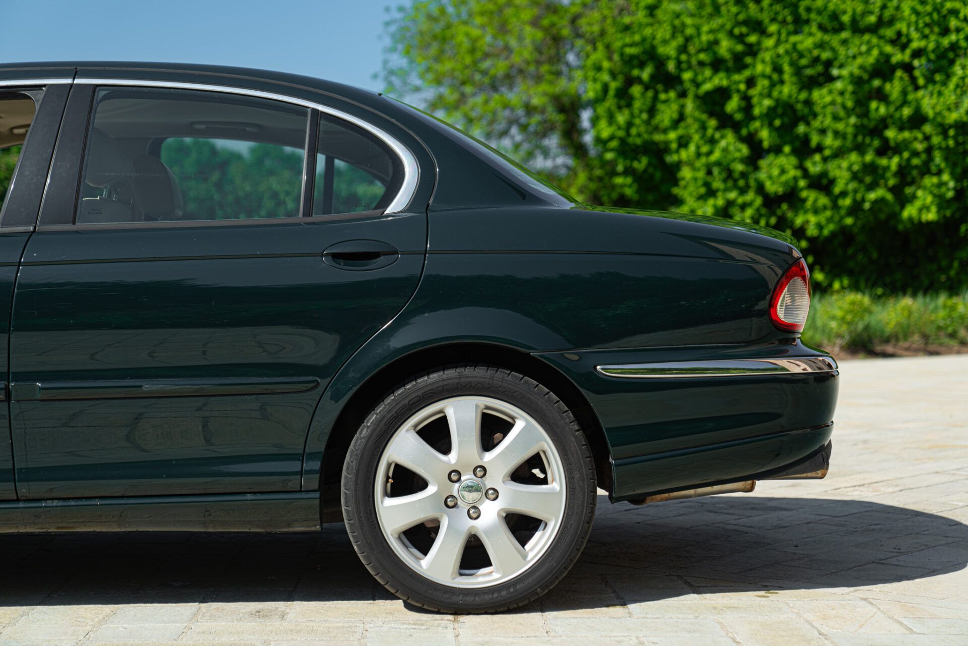 Jaguar X-TYPE 2.5 V6 21