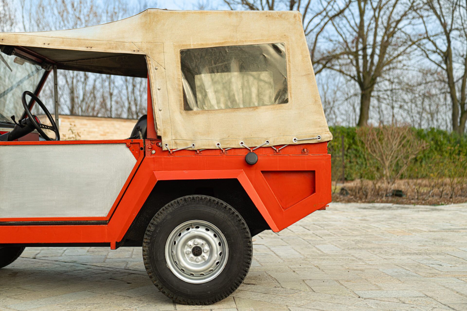 YETI 903 24