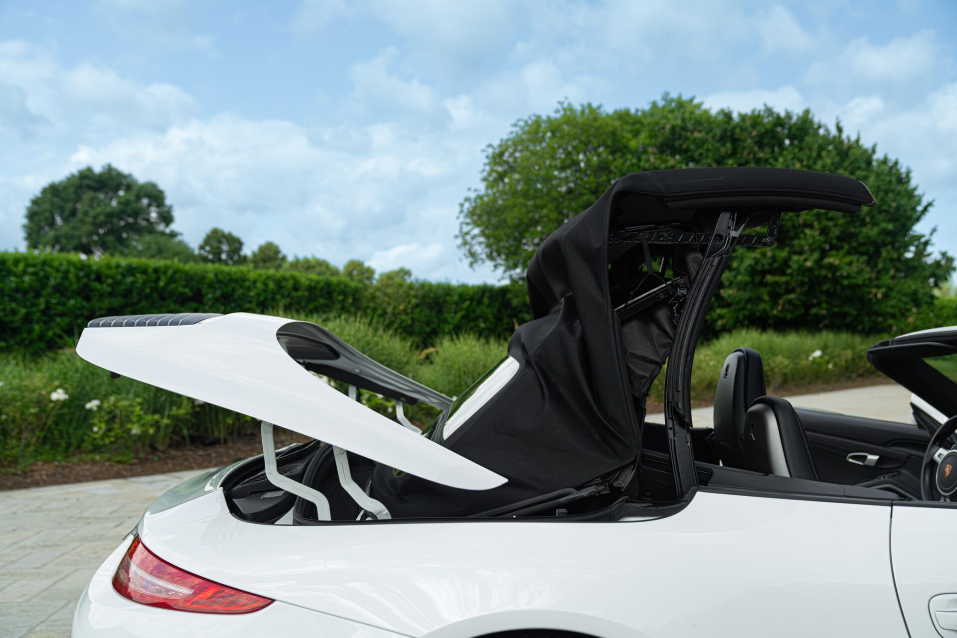 Porsche 991 (911) CARRERA GTS CABRIOLET 25