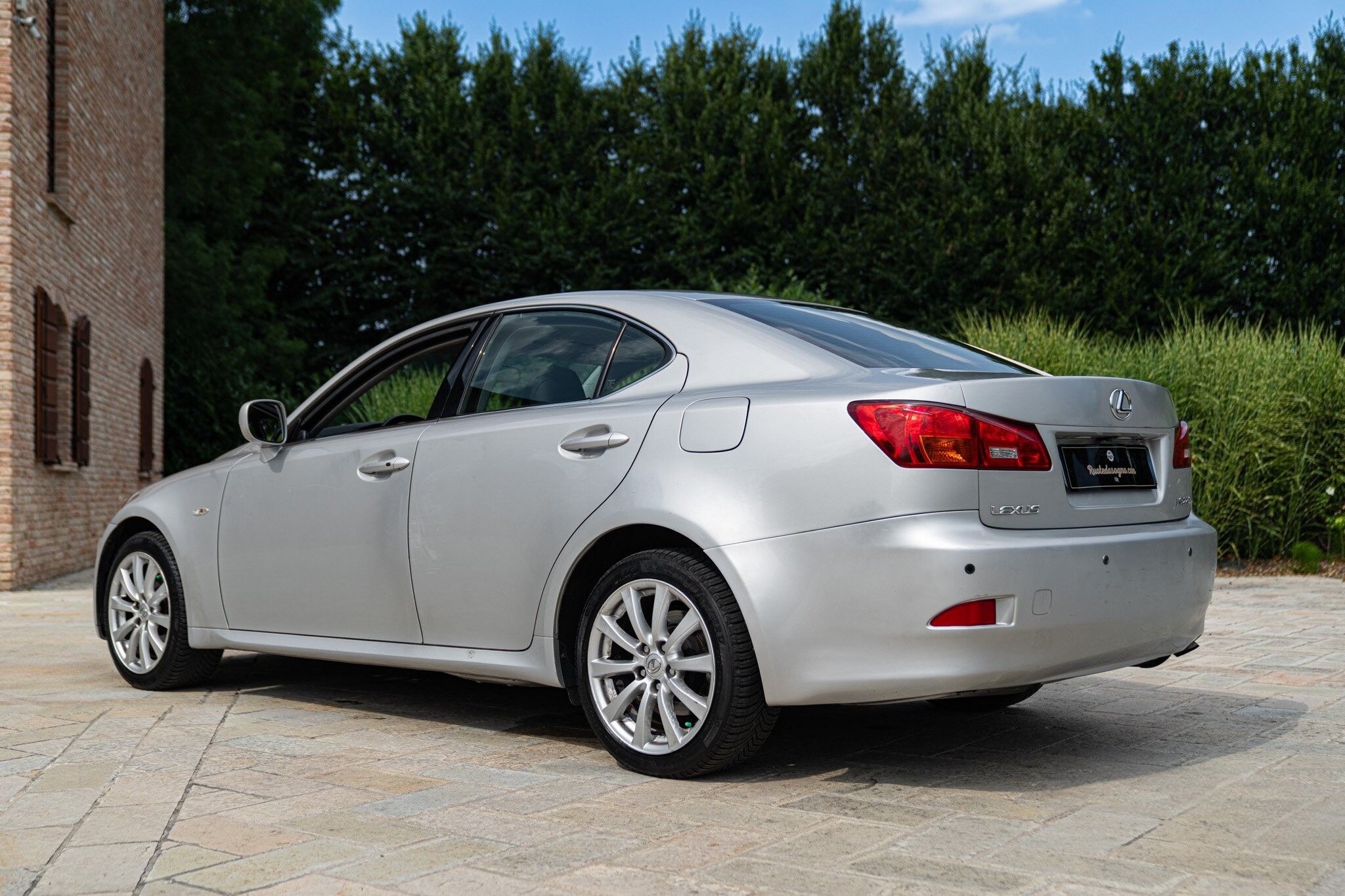 Lexus IS 220 D 6