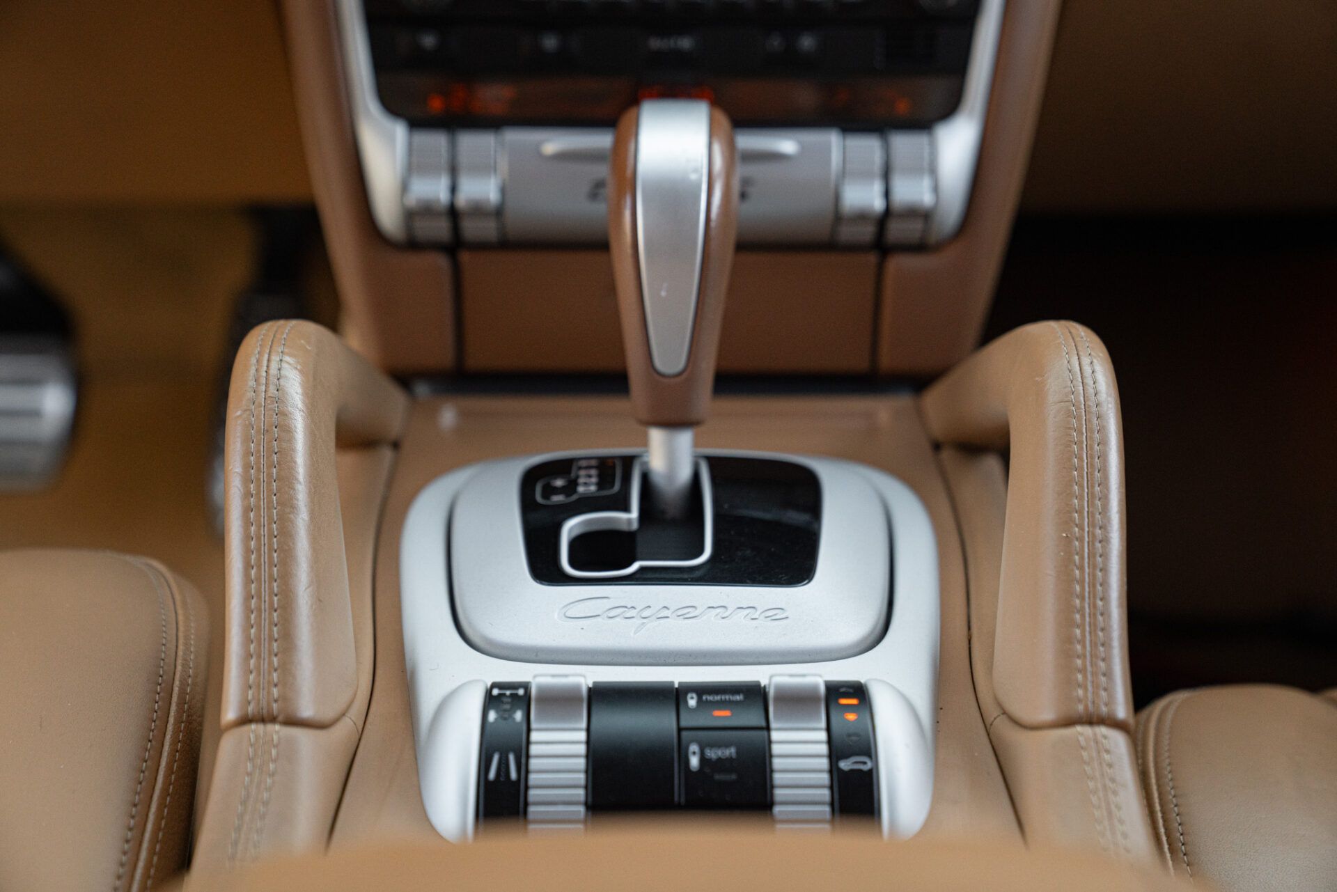 Porsche CAYENNE TURBO S 57