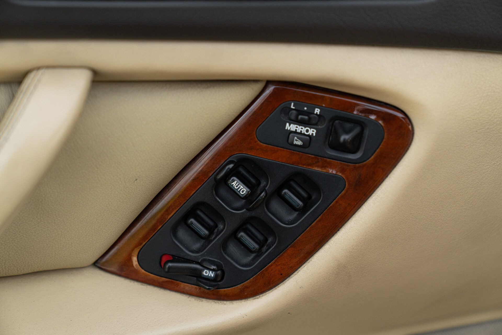 Honda LEGEND COUPE’ 31