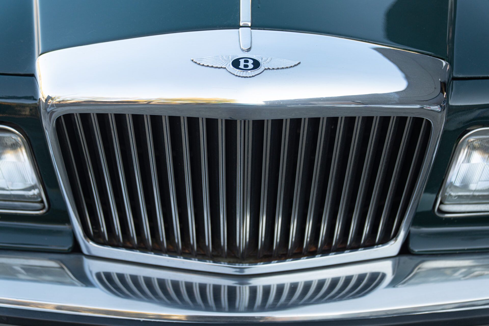 Bentley EIGHT SALOON 26
