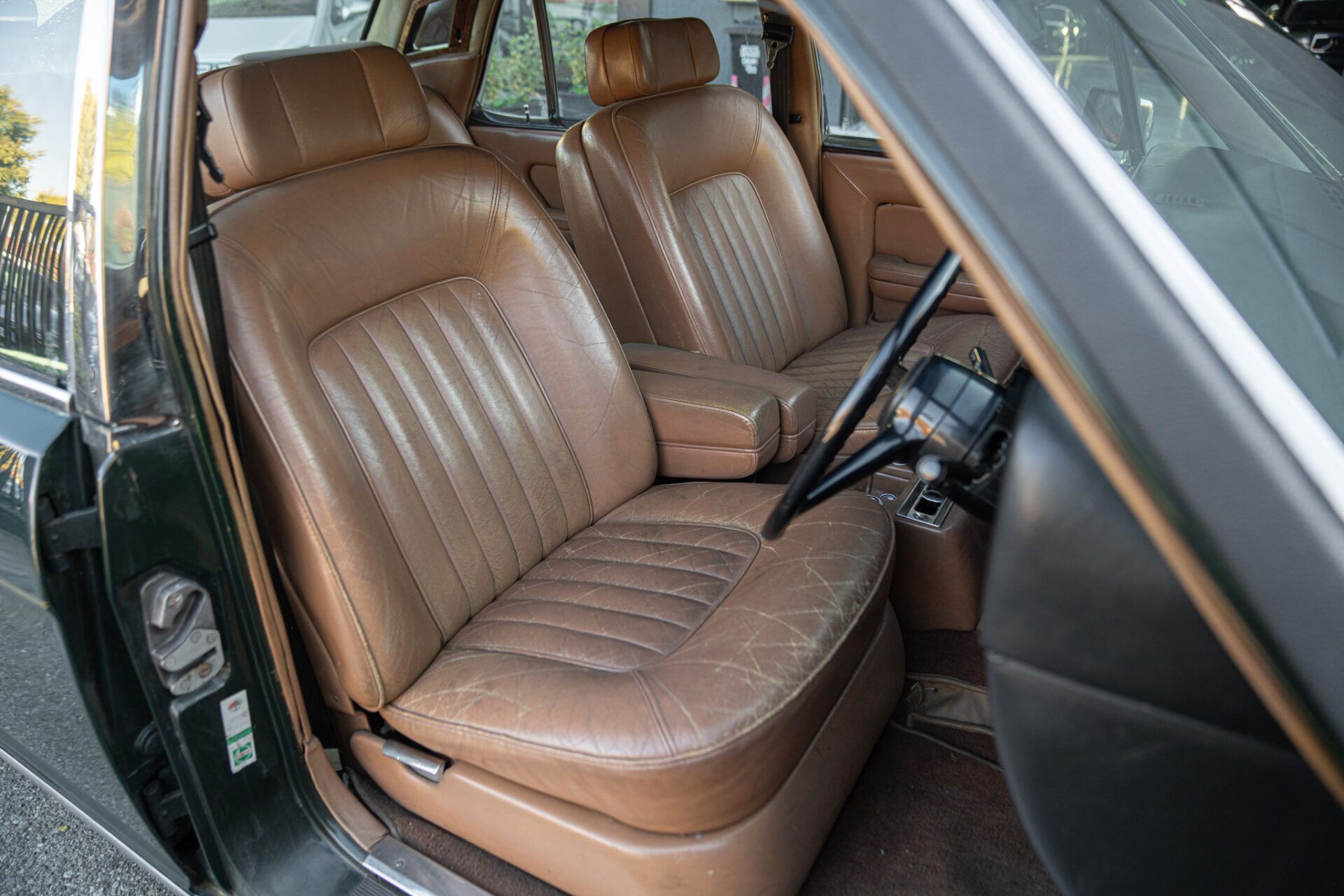 Bentley EIGHT SALOON 28
