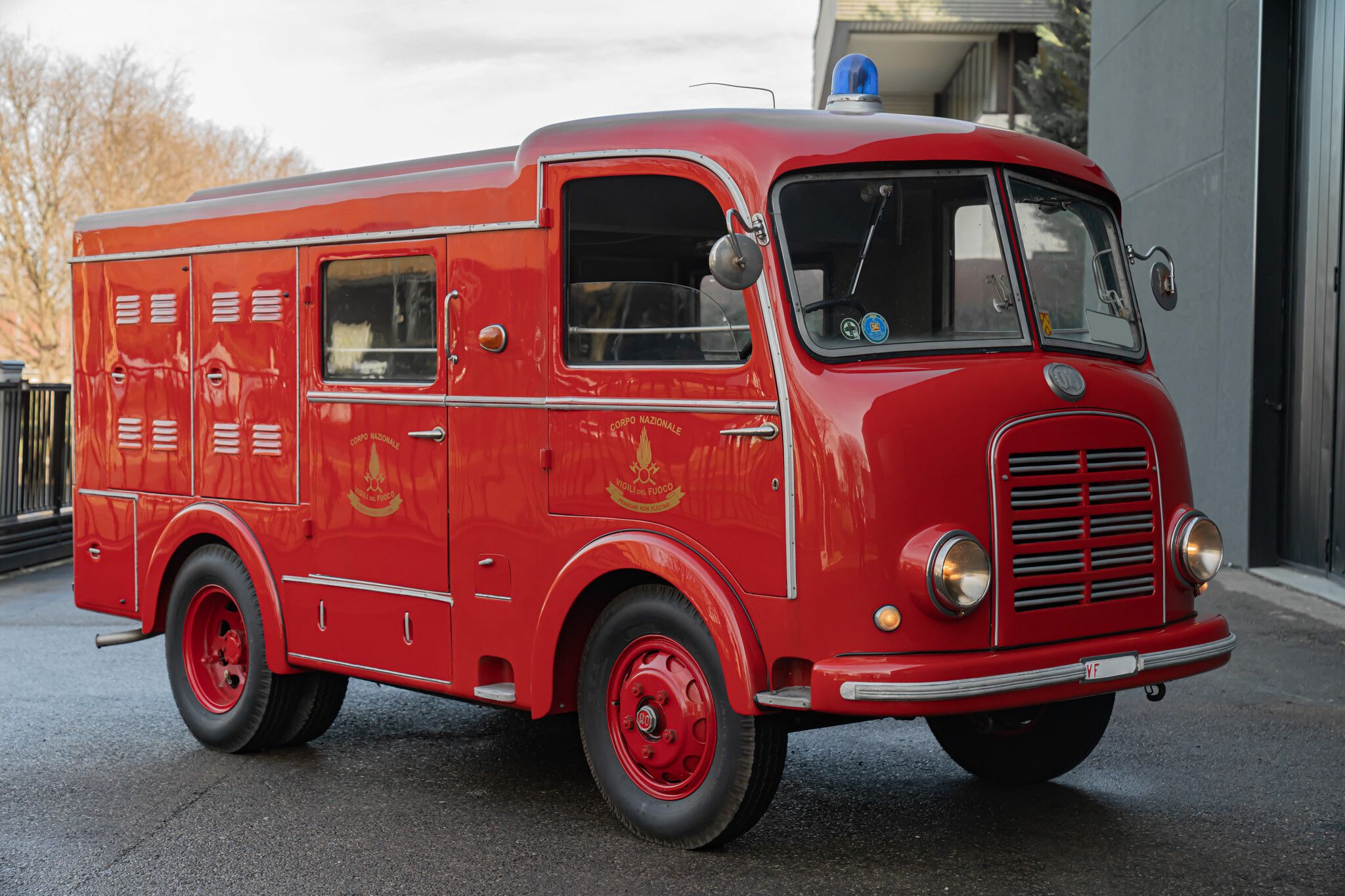 Leoncino Autopompa 2