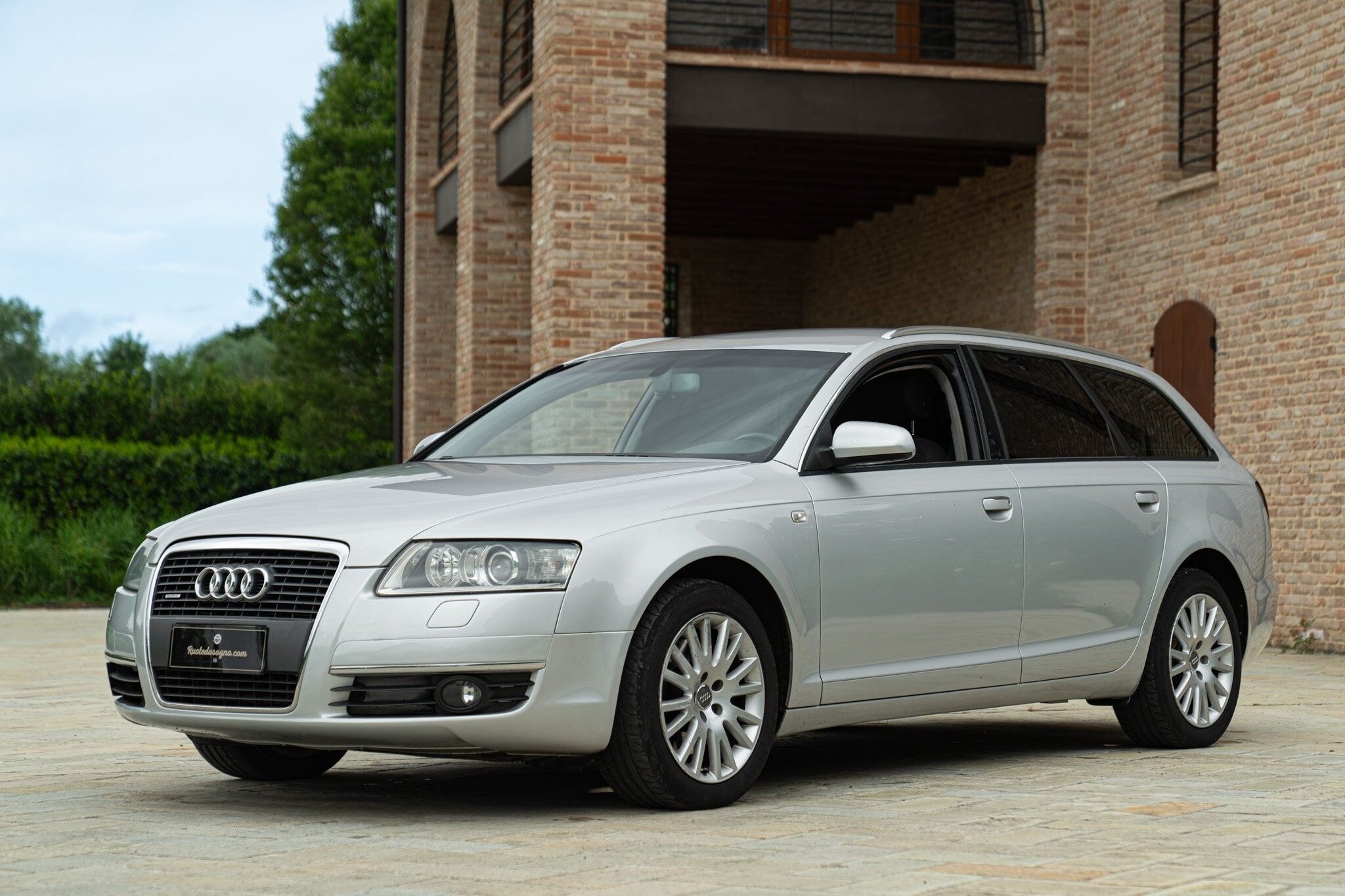 Audi A6 V6 2.7 66