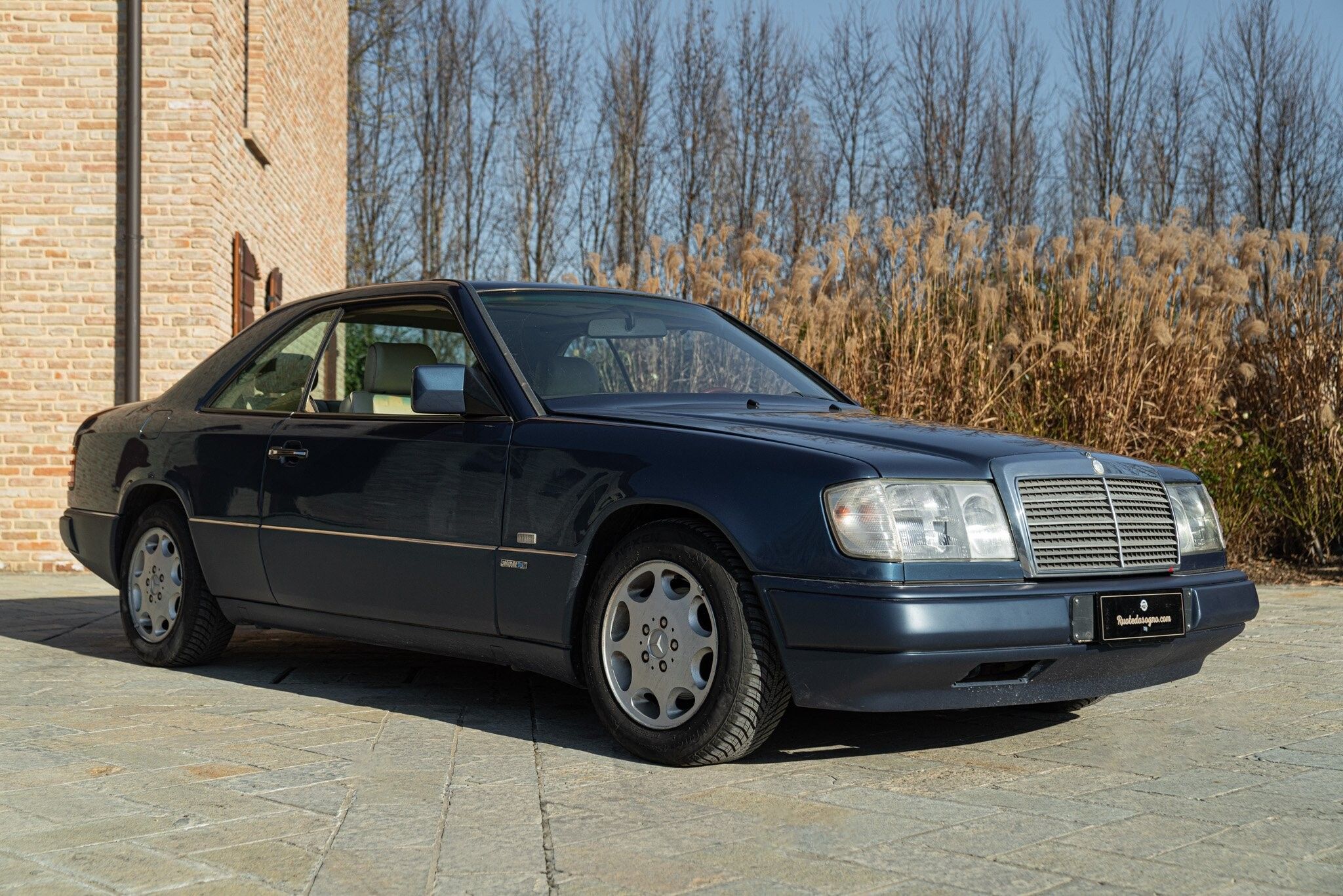 Mercedes-Benz CE 200 2