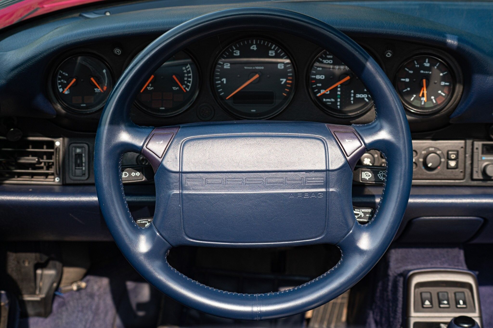 Porsche 964 (911) CARRERA 2 CABRIOLET “RUBYSTONE RED” 68