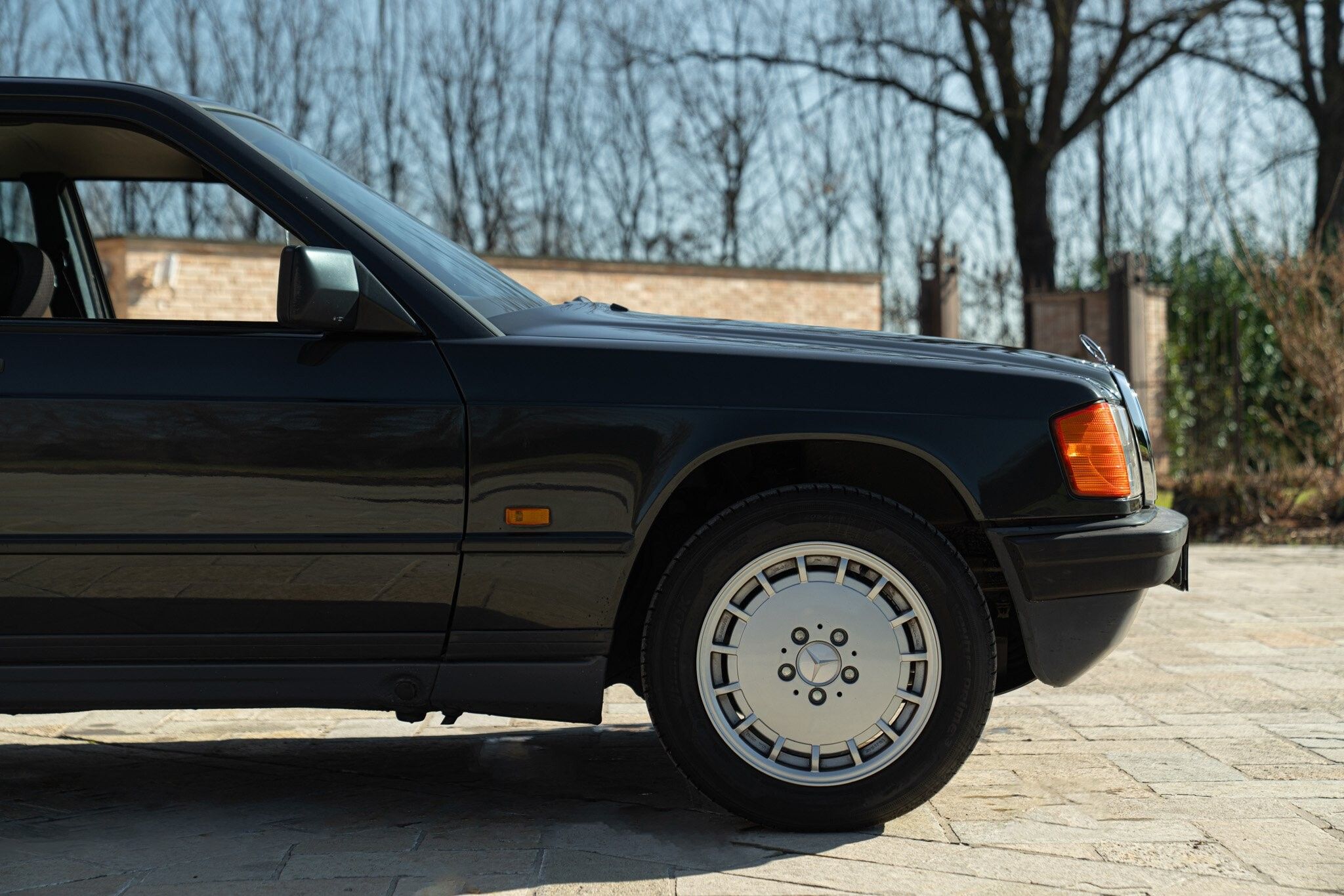 Mercedes-Benz 190 E 20