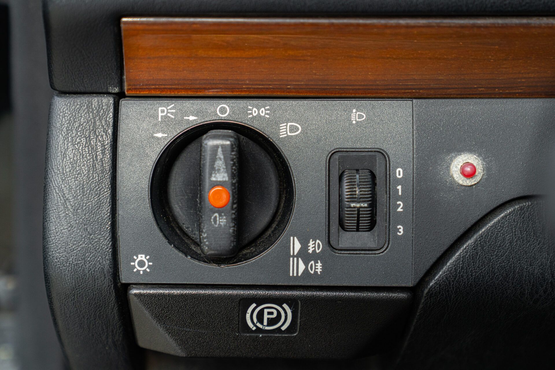 Mercedes-Benz CE 200 COUPE’ 35