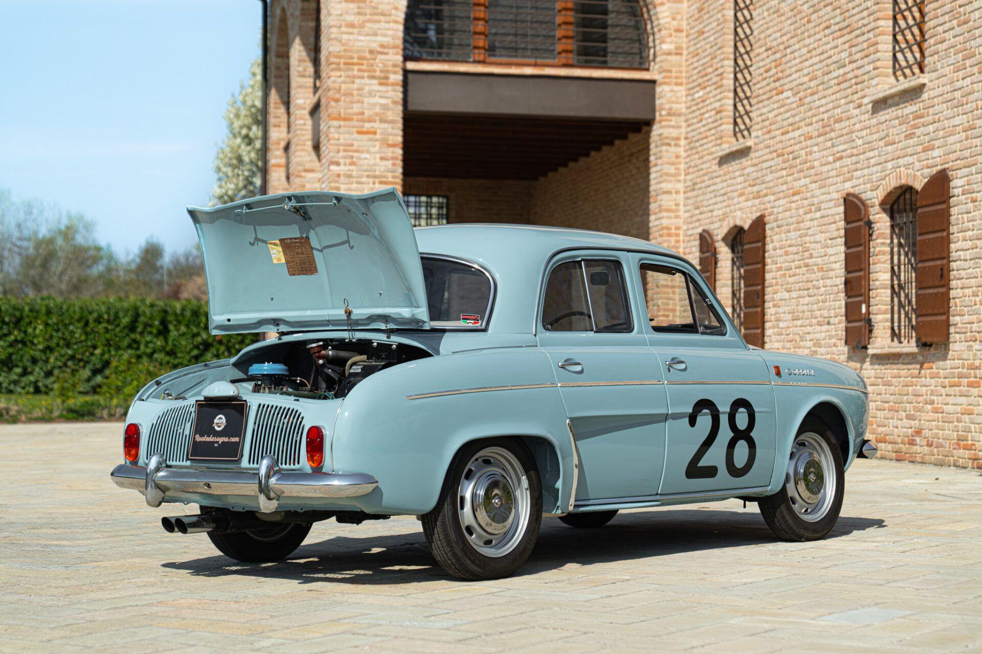 Renault DAUPHINE GORDINI 48