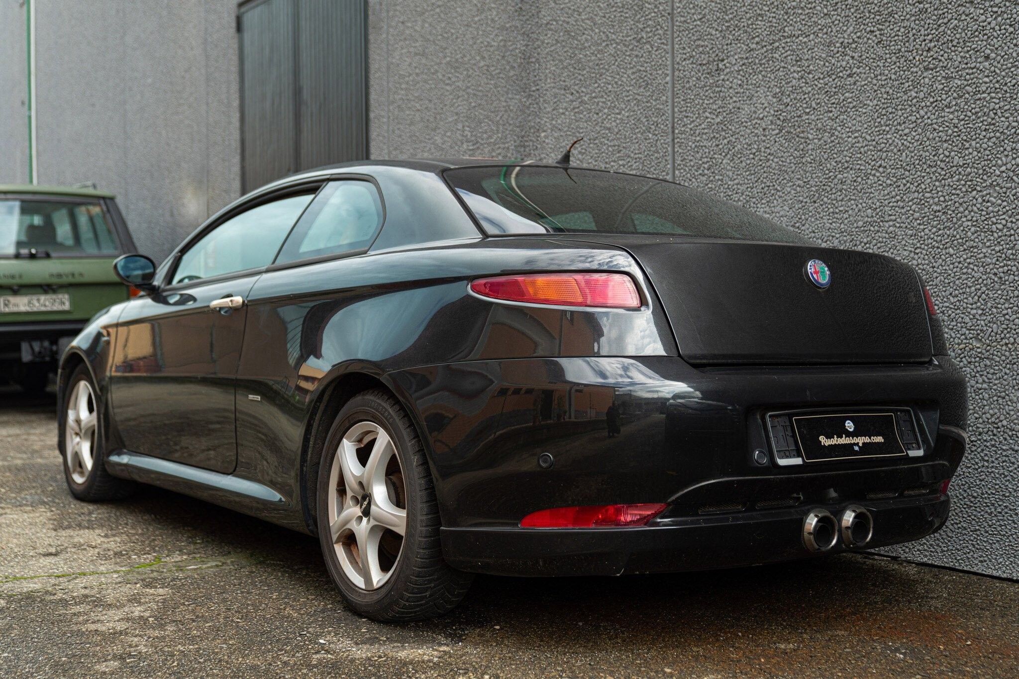 Alfa Romeo GT COUPE’ JTS “DISTINCTIVE EDITION” 3