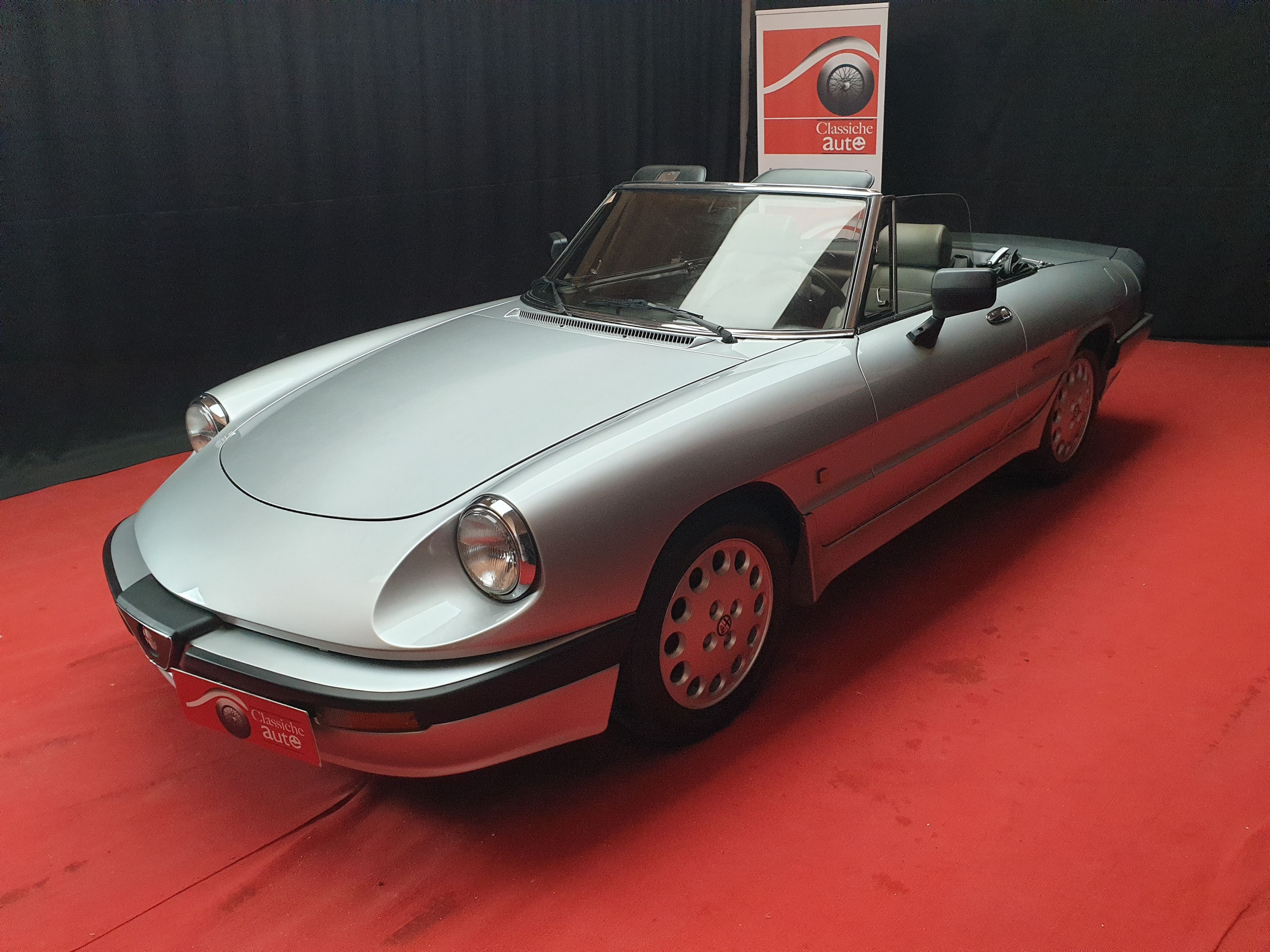 Alfa Romeo Spider 2.0 cc Quadrifoglio Verde 1986 certificata ASI con CRS 28