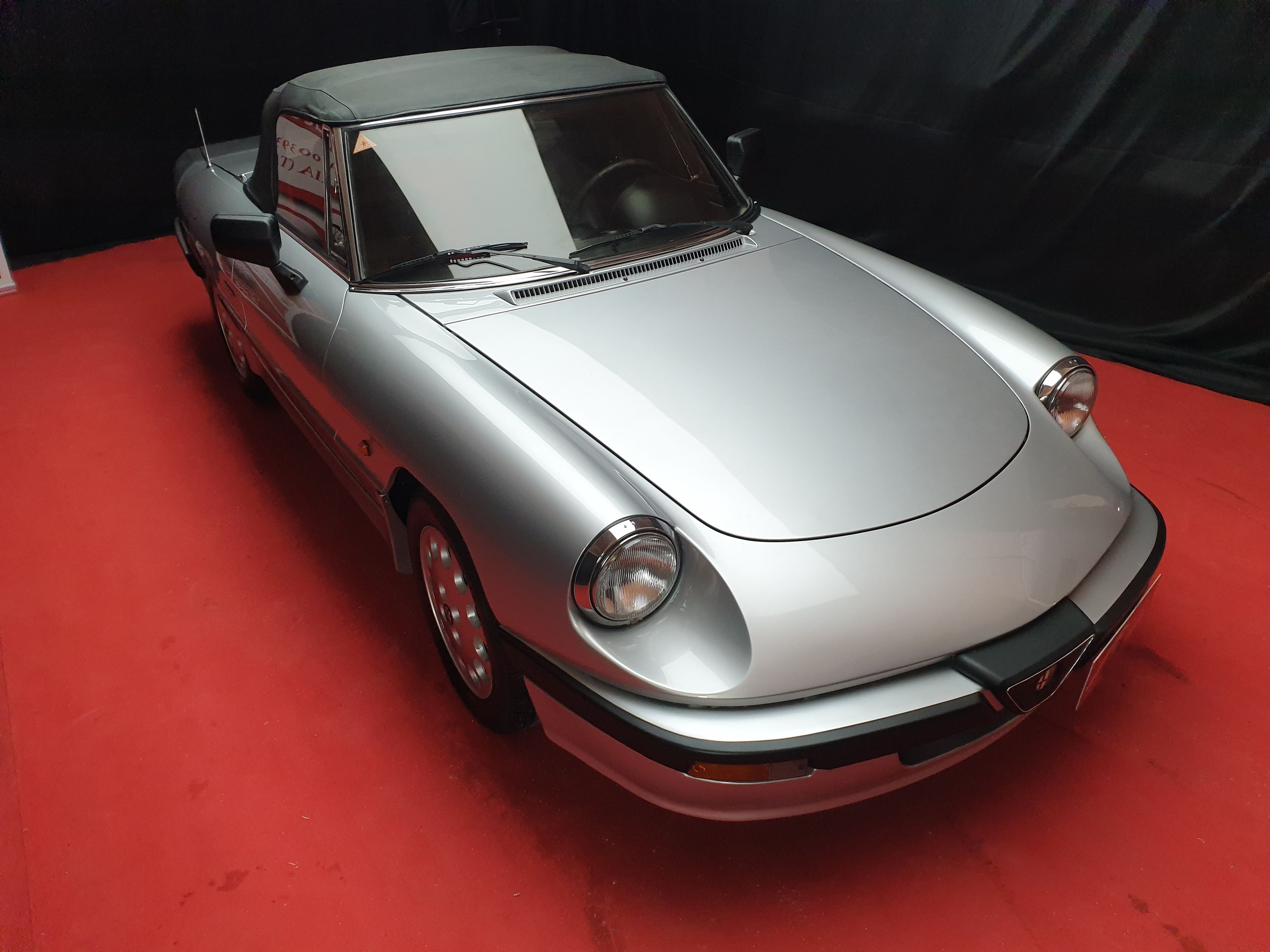 Alfa Romeo Spider 2.0 cc Quadrifoglio Verde 1986 certificata ASI con CRS 9