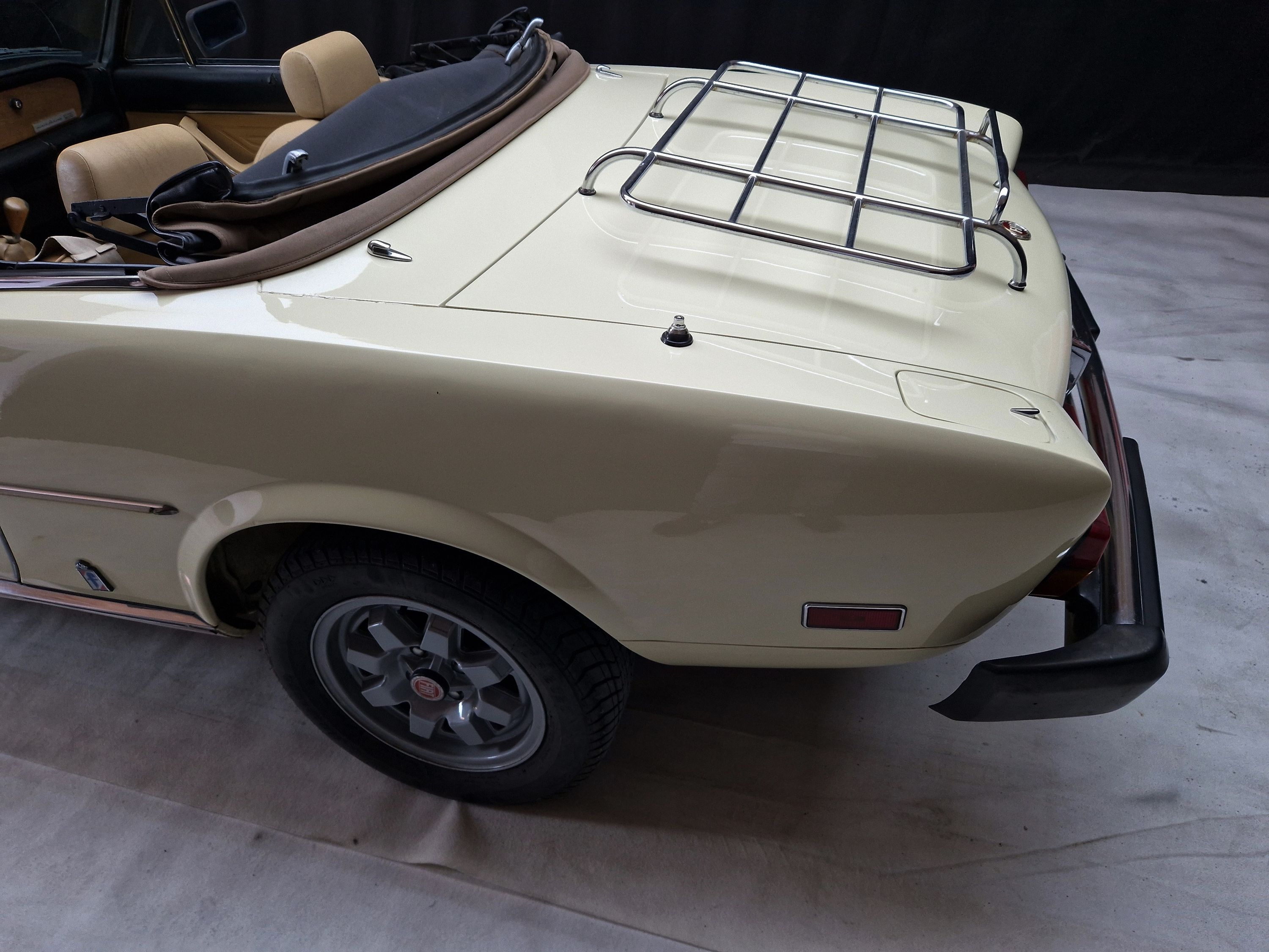 Fiat 124 Spider Turbo 2.0 cc anno 1982 certificata ASI con CRS 14