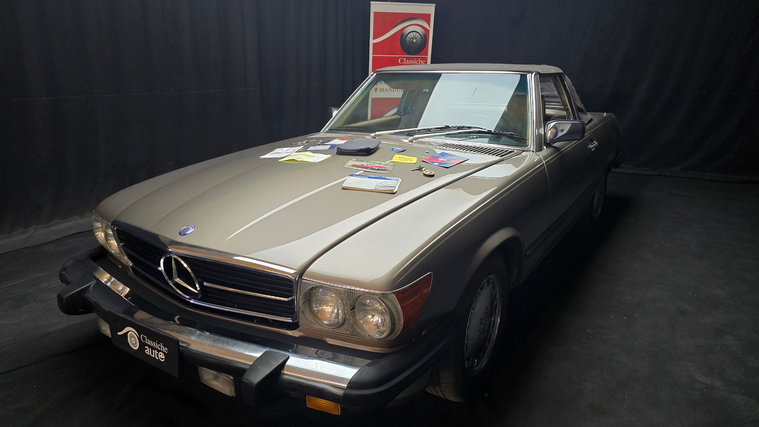 560 SL Roadster  anno 1988 certificata ASI con C.R.S. 5