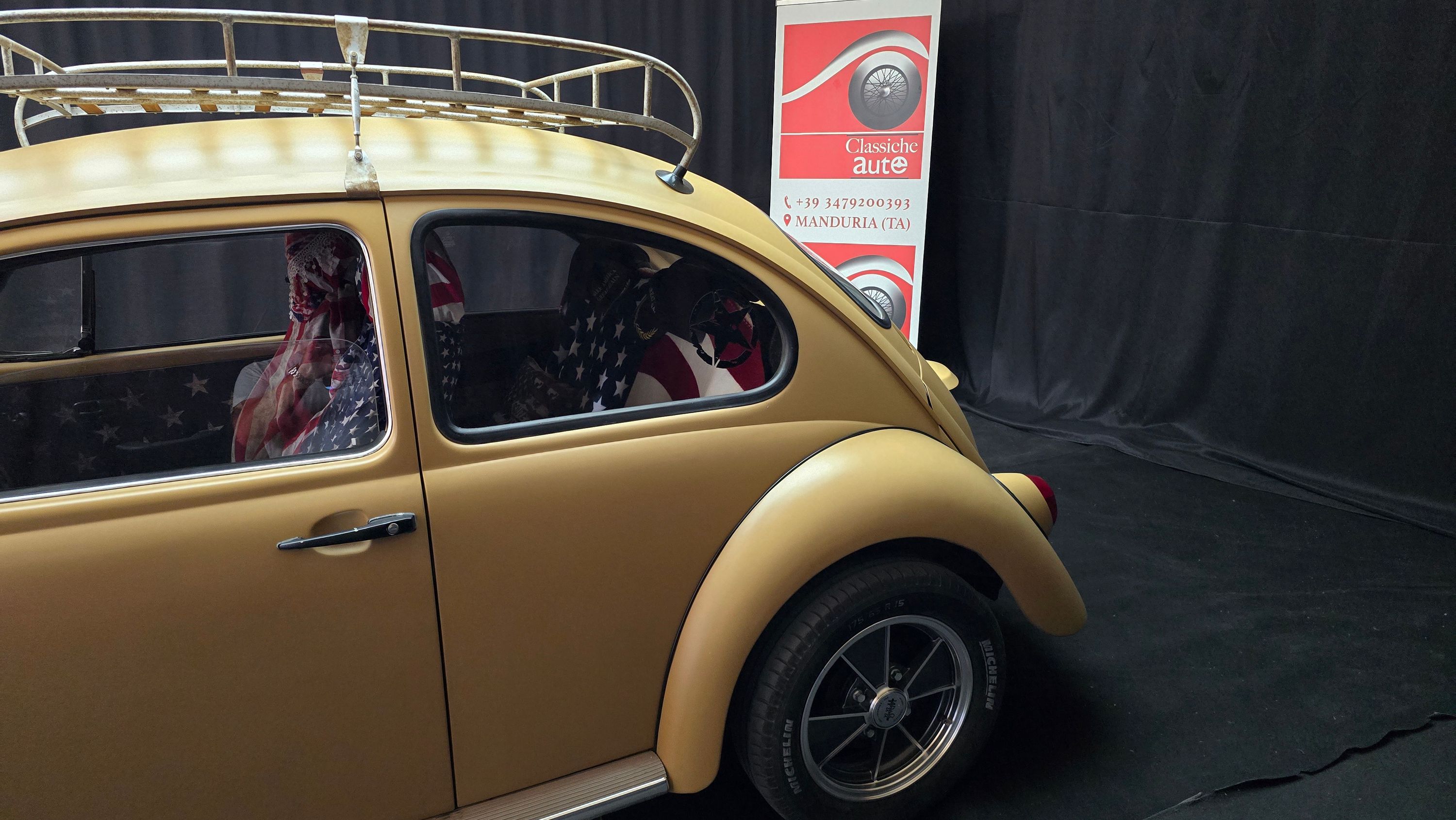 Volkswagen Maggiolone vetro piatto ASI anno 1975 3