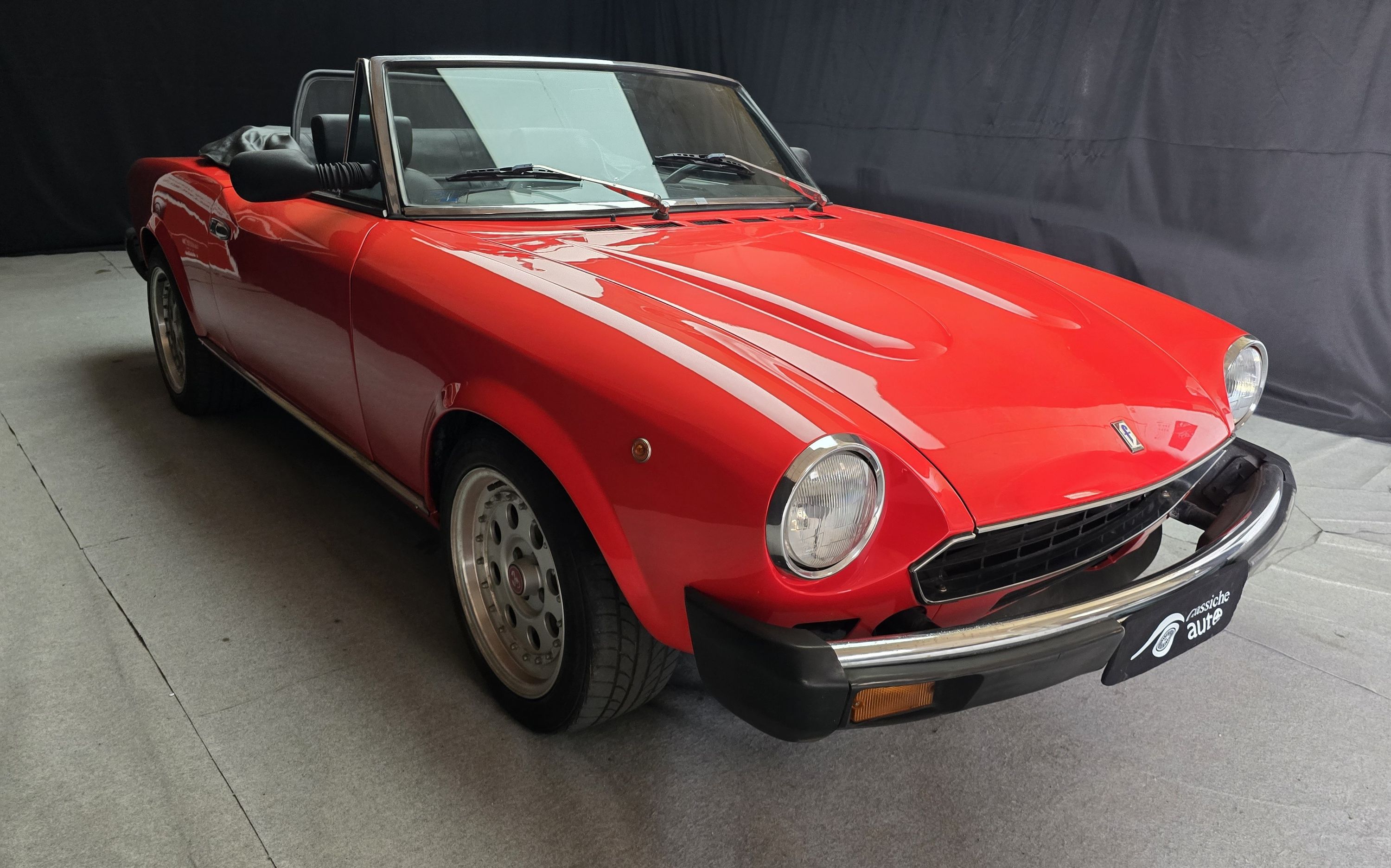 Fiat 124 Pininfarina Spider Europa certificata ASI con CRS 22