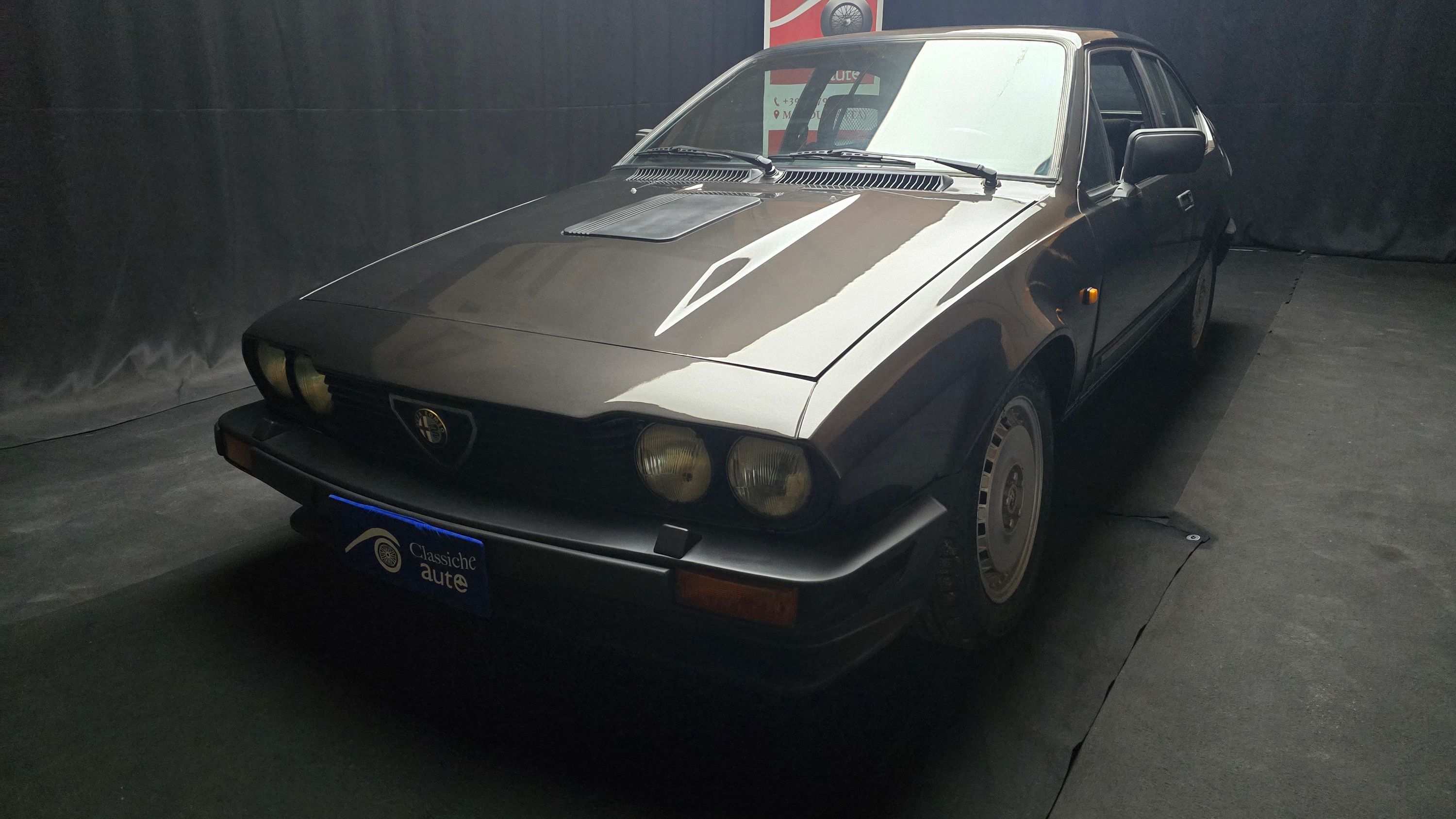 Alfa Romeo Alfetta GTV 6 TETTO APRIBILE certificata ASI con C.R.S. 19