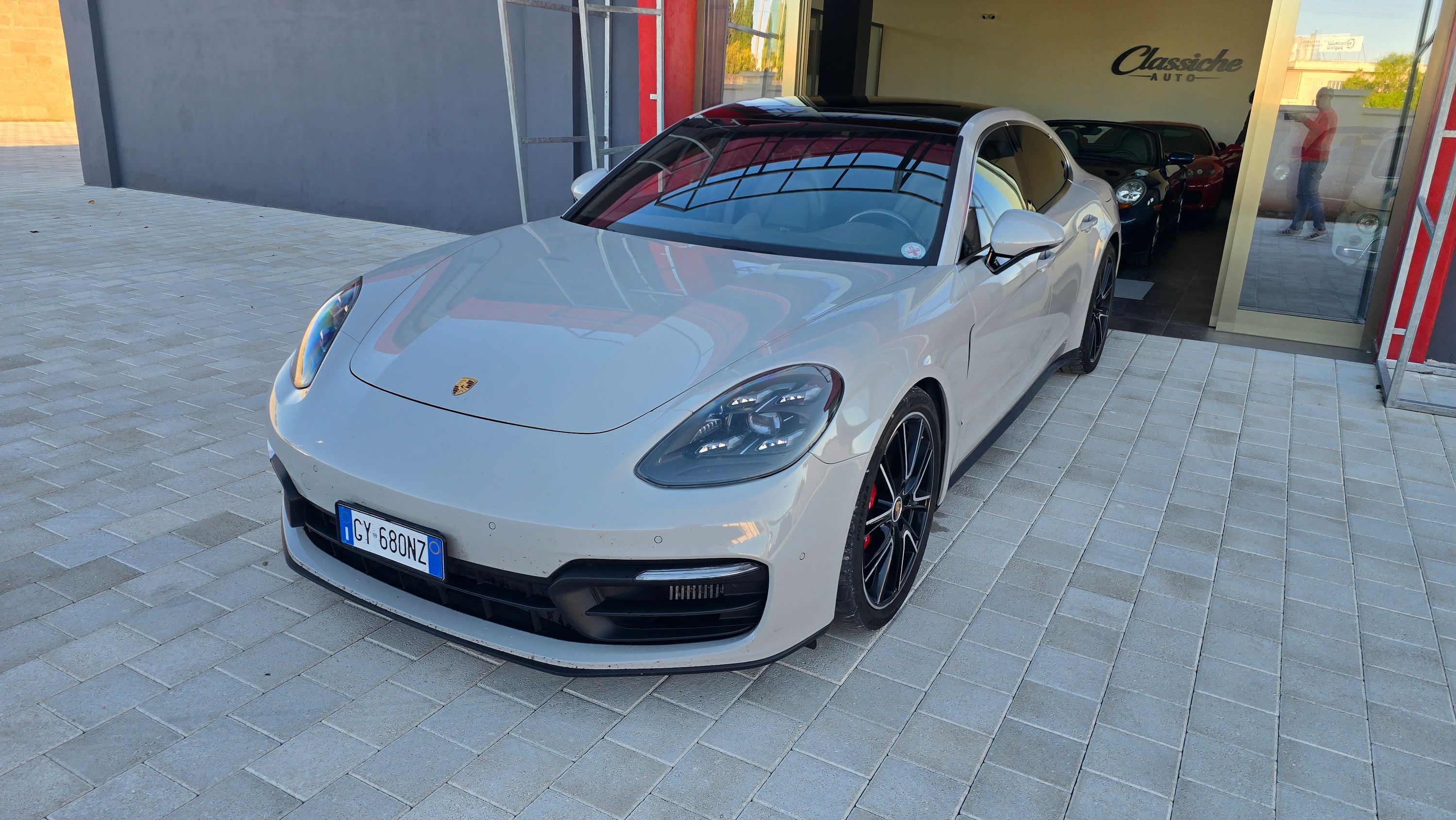 Porsche Panamera 4S e-hybrid automatico 14