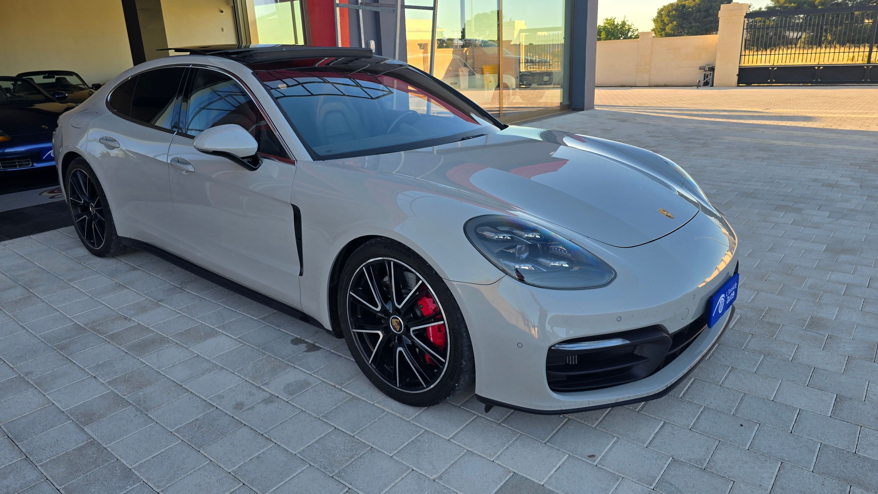 Porsche Panamera 4S e-hybrid automatico 19