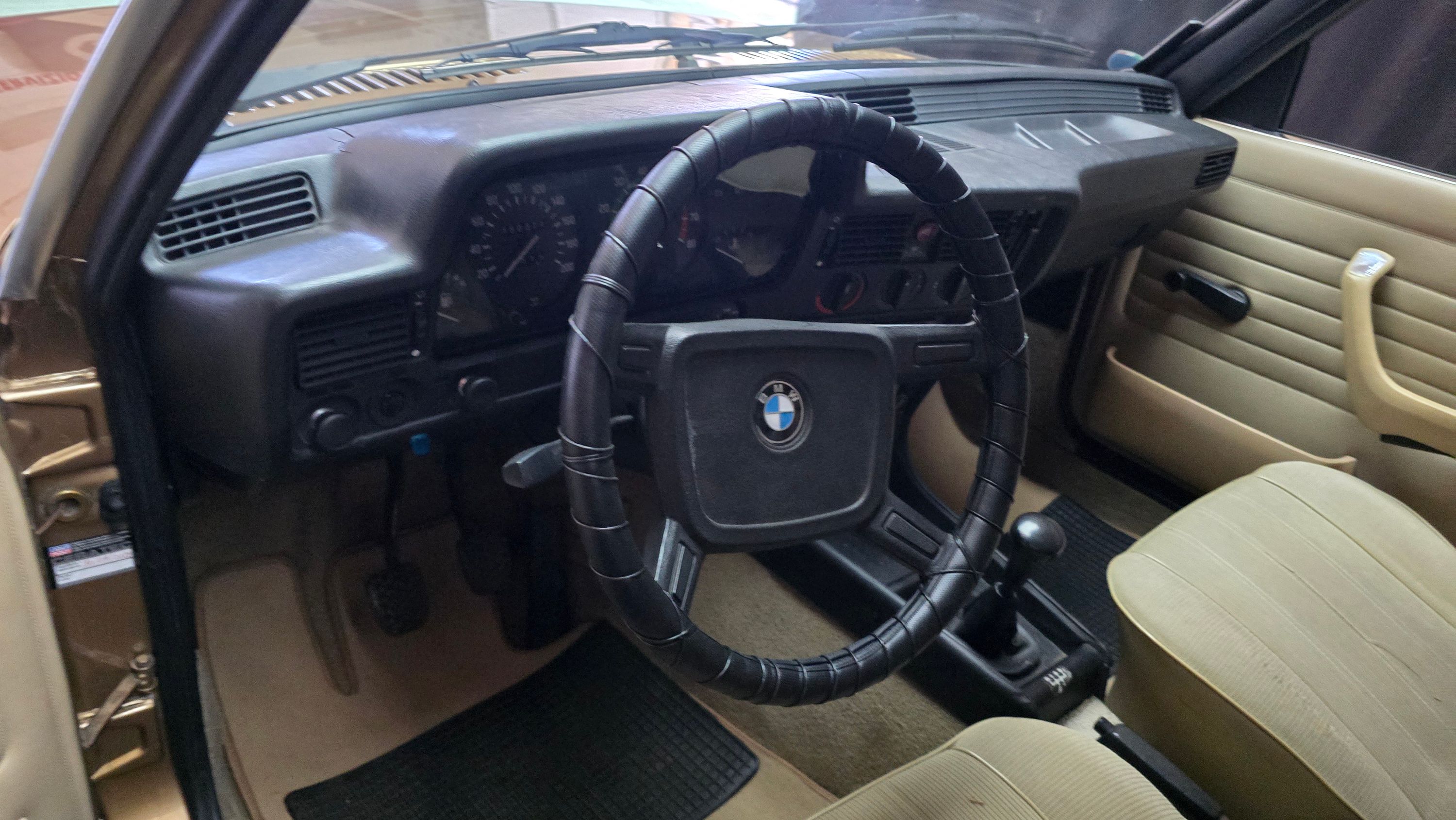 BMW 316 COUPE’ cambio manuale ASI CRS anno 1981 19