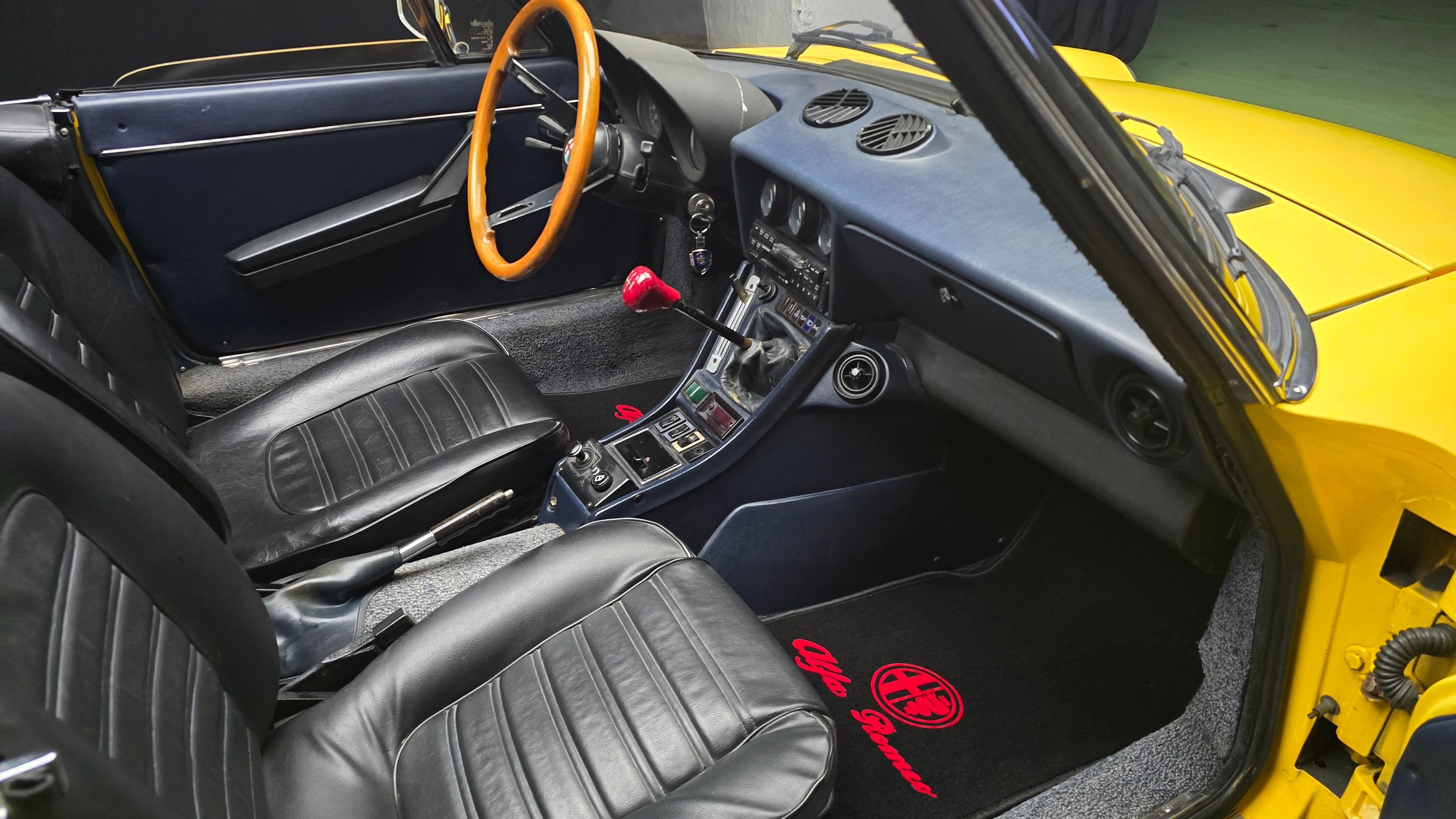 Alfa Romeo Spider Veloce 2.0 cc certificata ASI con C.R.S. 24