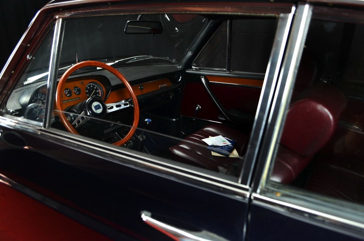 Lancia 2000 Coupè, anno 1972, certificata ASI 21