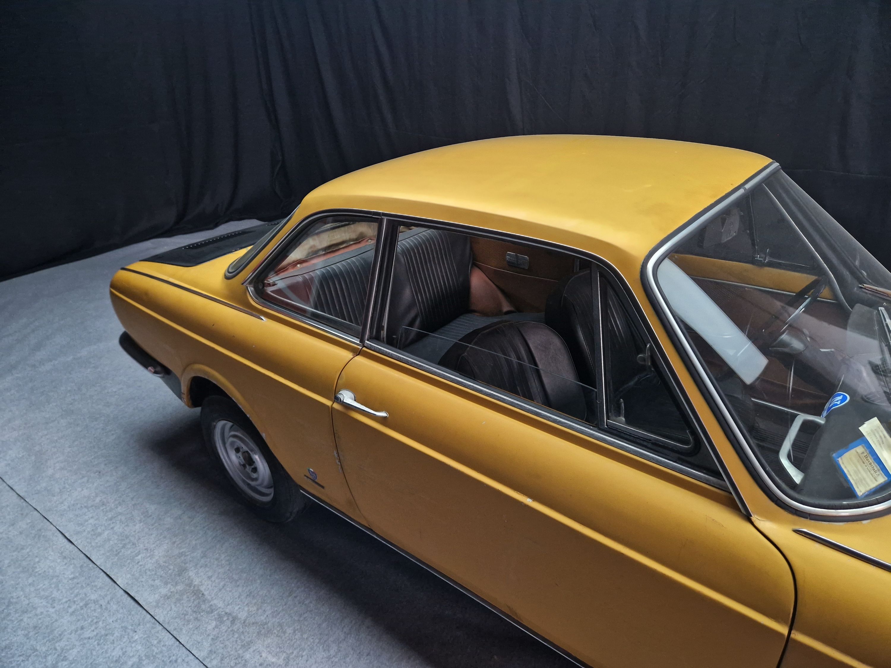 Fiat 850 Coupè “Vignale” anno 1965 7