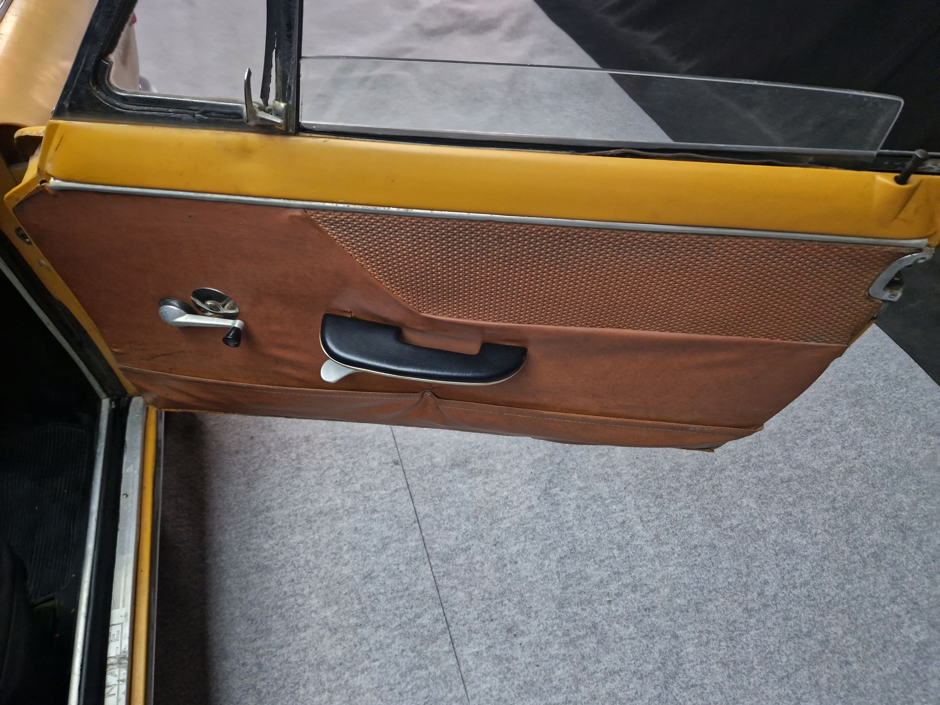 Fiat 850 Coupè “Vignale” anno 1965 13