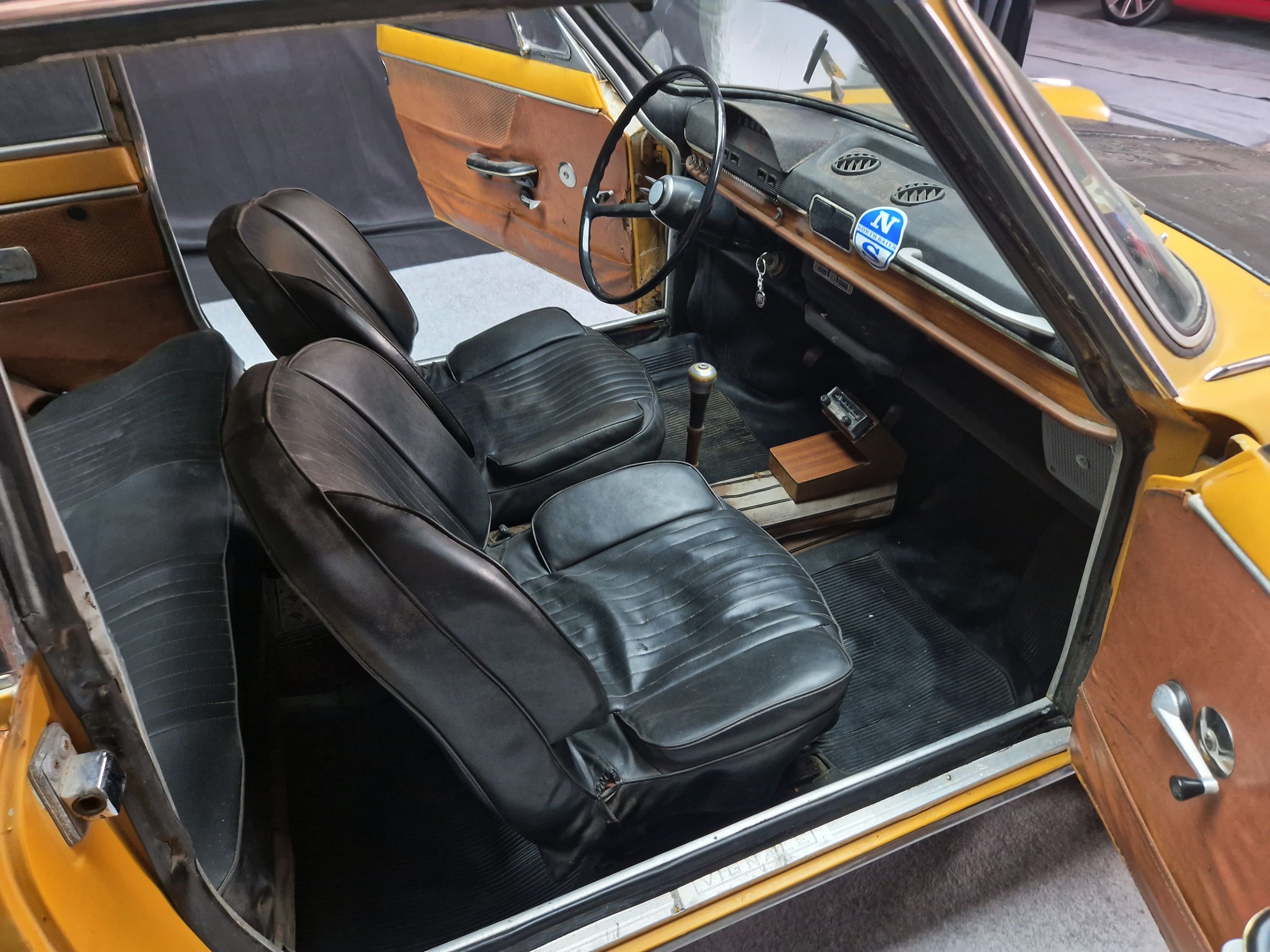 Fiat 850 Coupè “Vignale” anno 1965 23