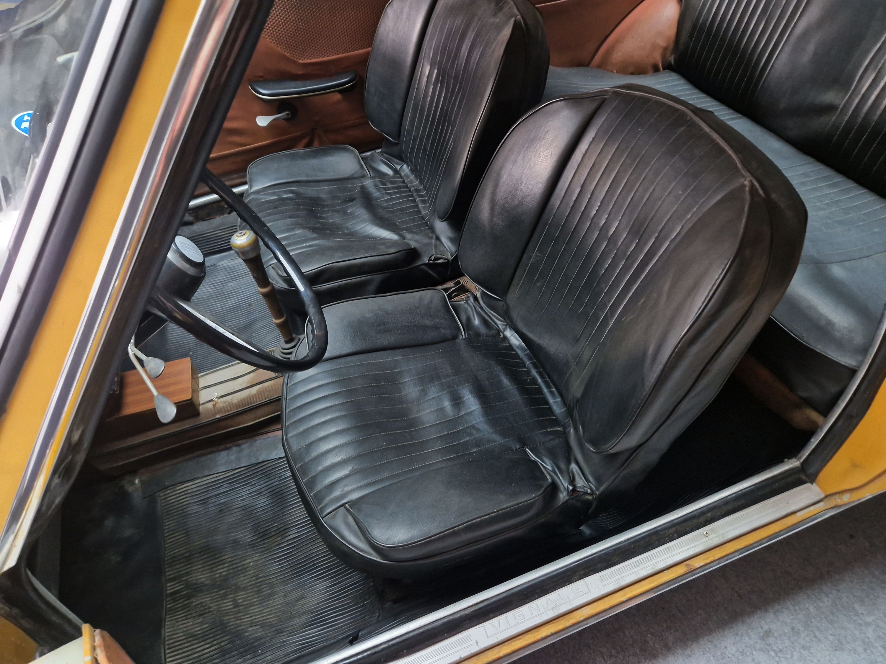 Fiat 850 Coupè “Vignale” anno 1965 24