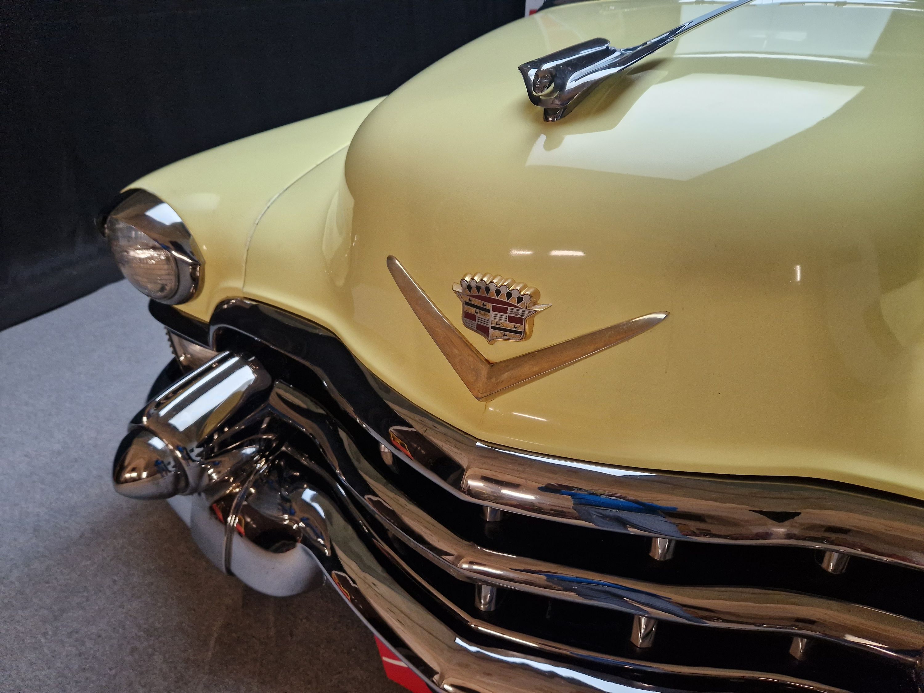Cadillac Serie 62 Convertibile del 1953 certificata ASI con C.R.S 24