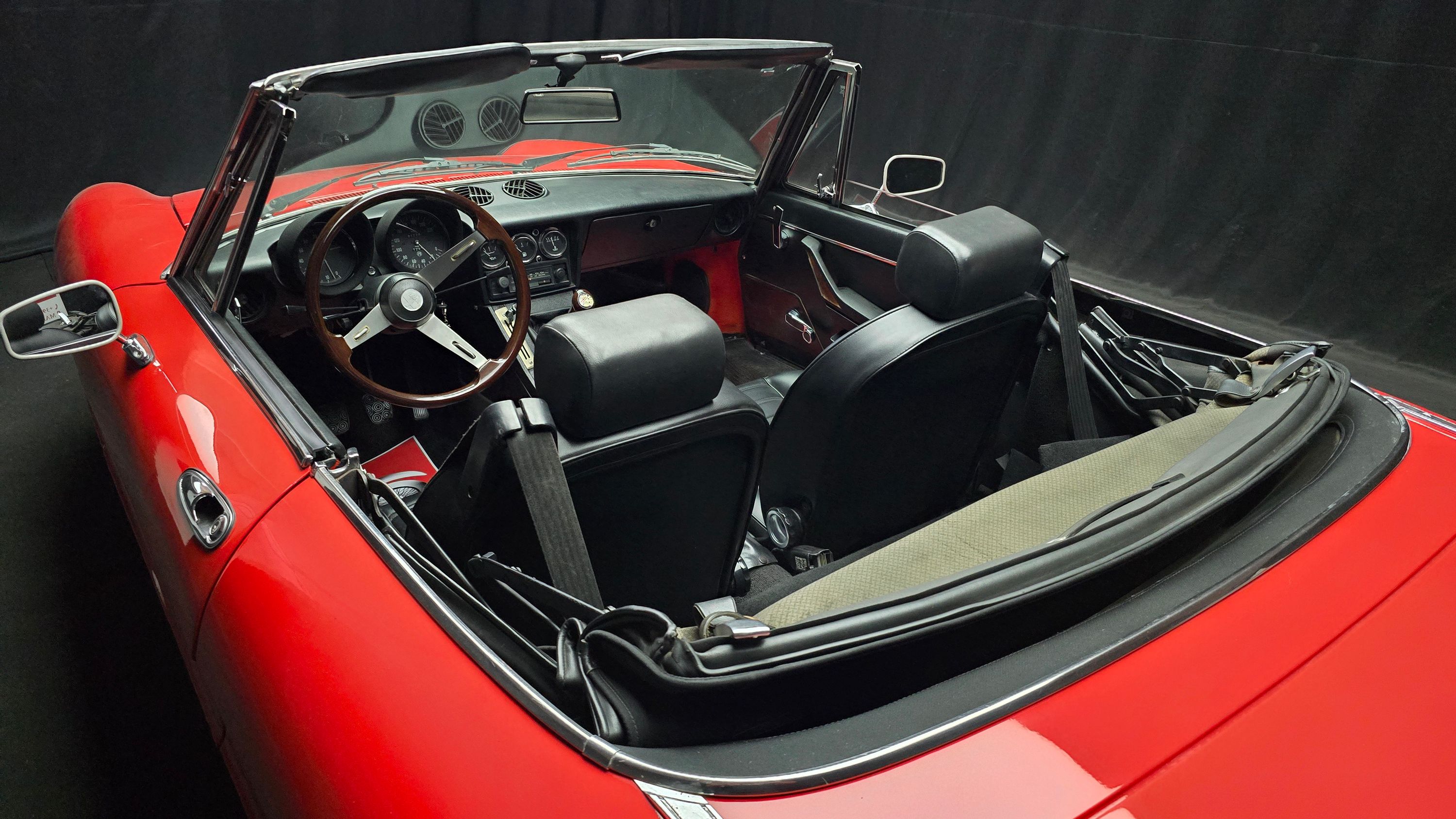 Alfa Romeo Spider Veloce 2.0 cc anno 1982 certificata ASI con C.R.S. 24