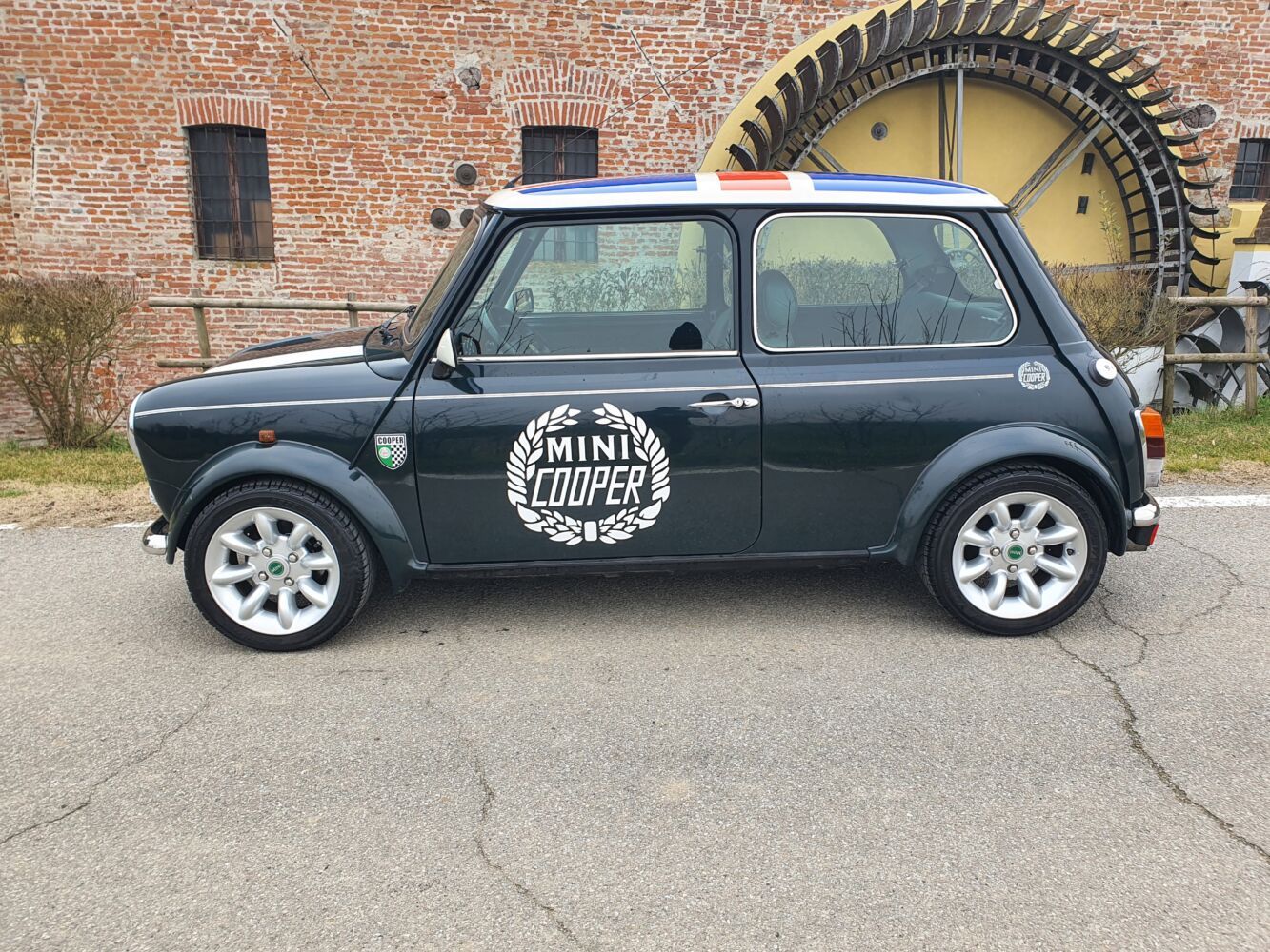 Mini Cooper 1300 3
