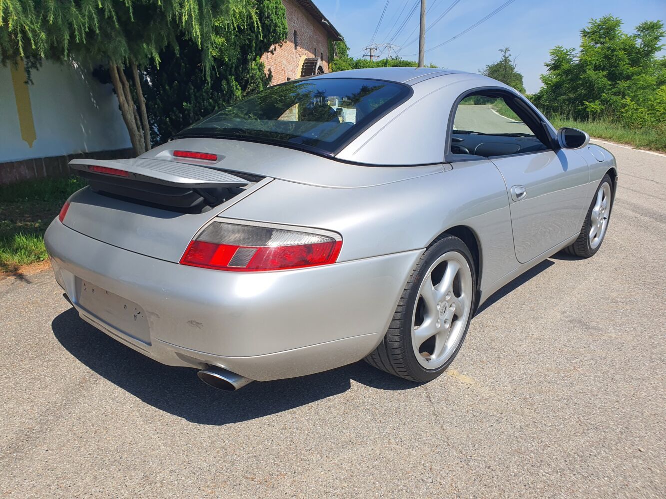 Porsche 996 carrera 2 16