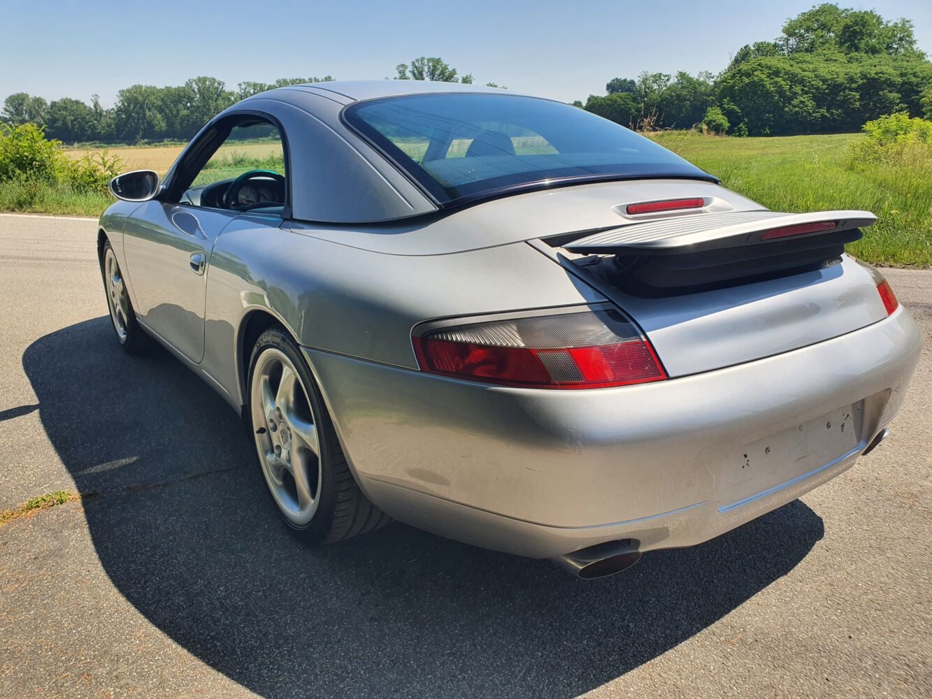 Porsche 996 carrera 2 17