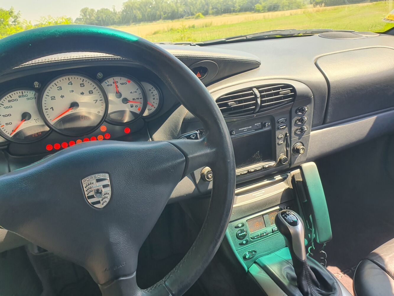 Porsche 996 carrera 2 19