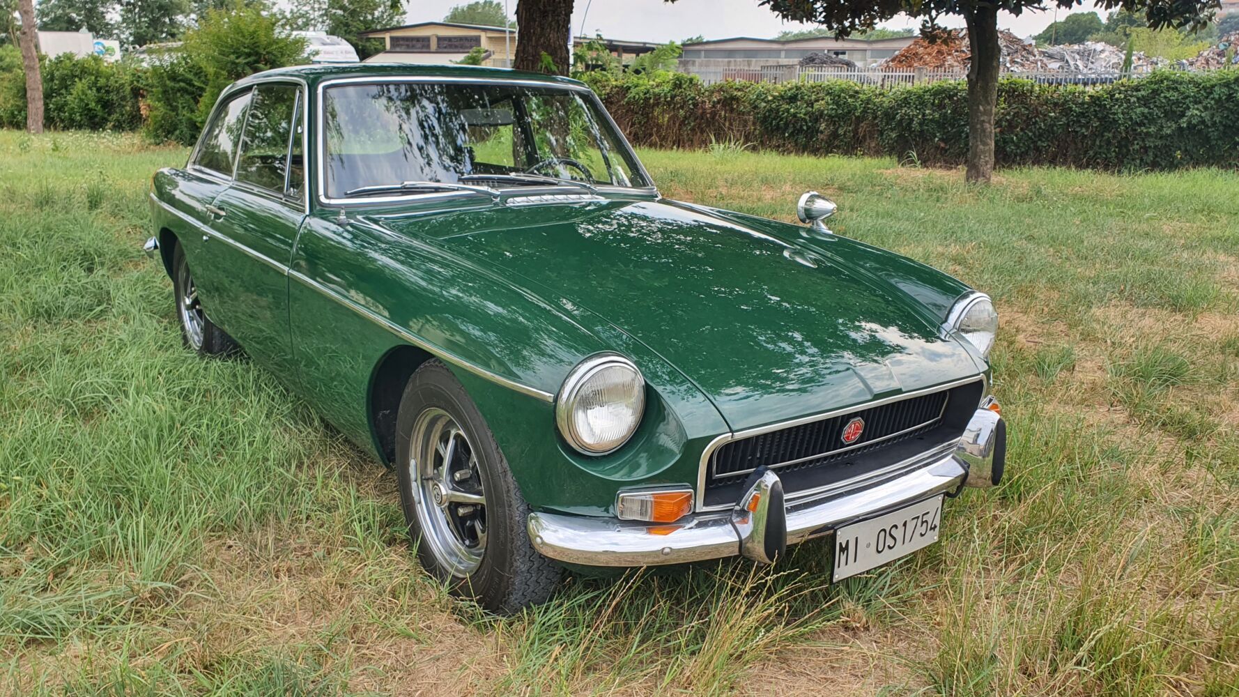 MG B gt coupé 10