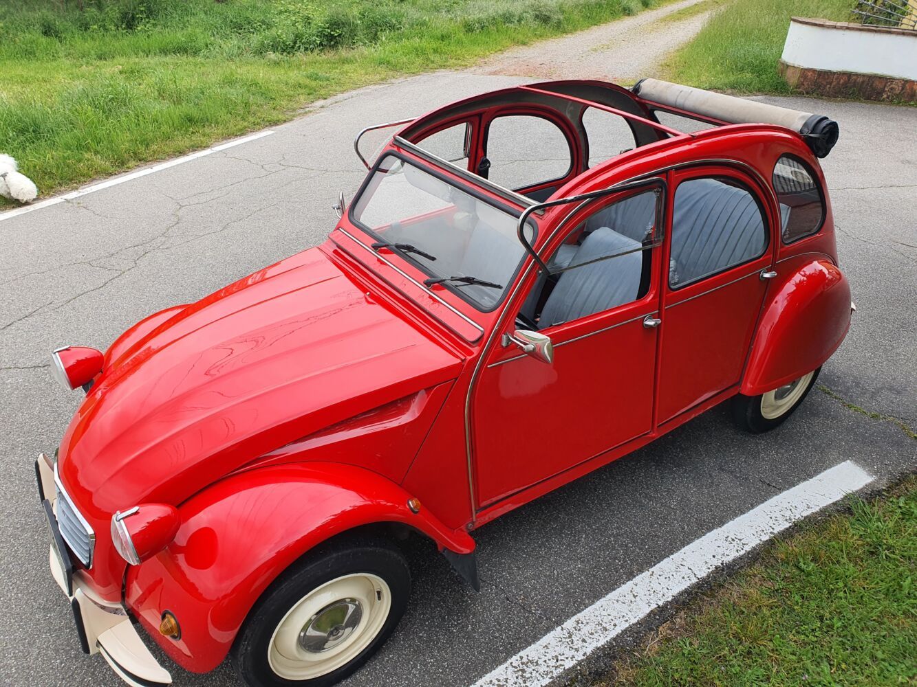 2 CV 6