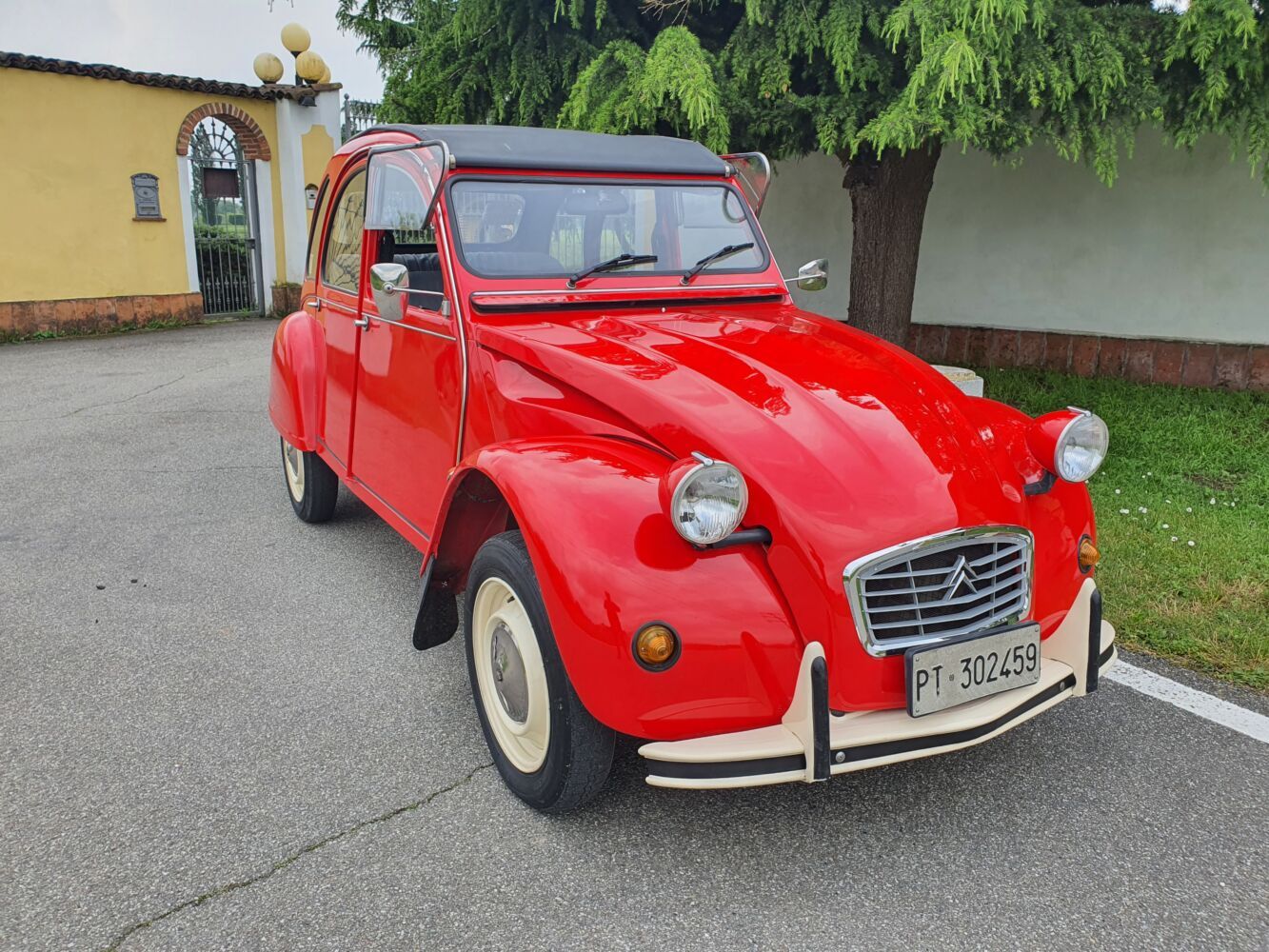 2 CV 12