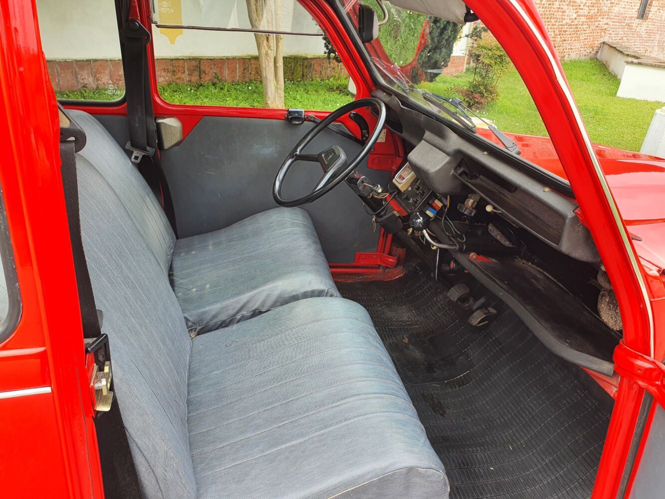 2 CV 19