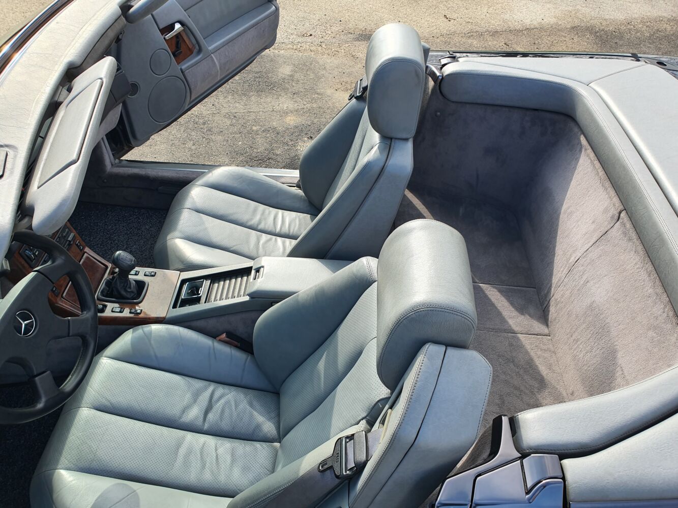 Mercedes-Benz 300 SL 10