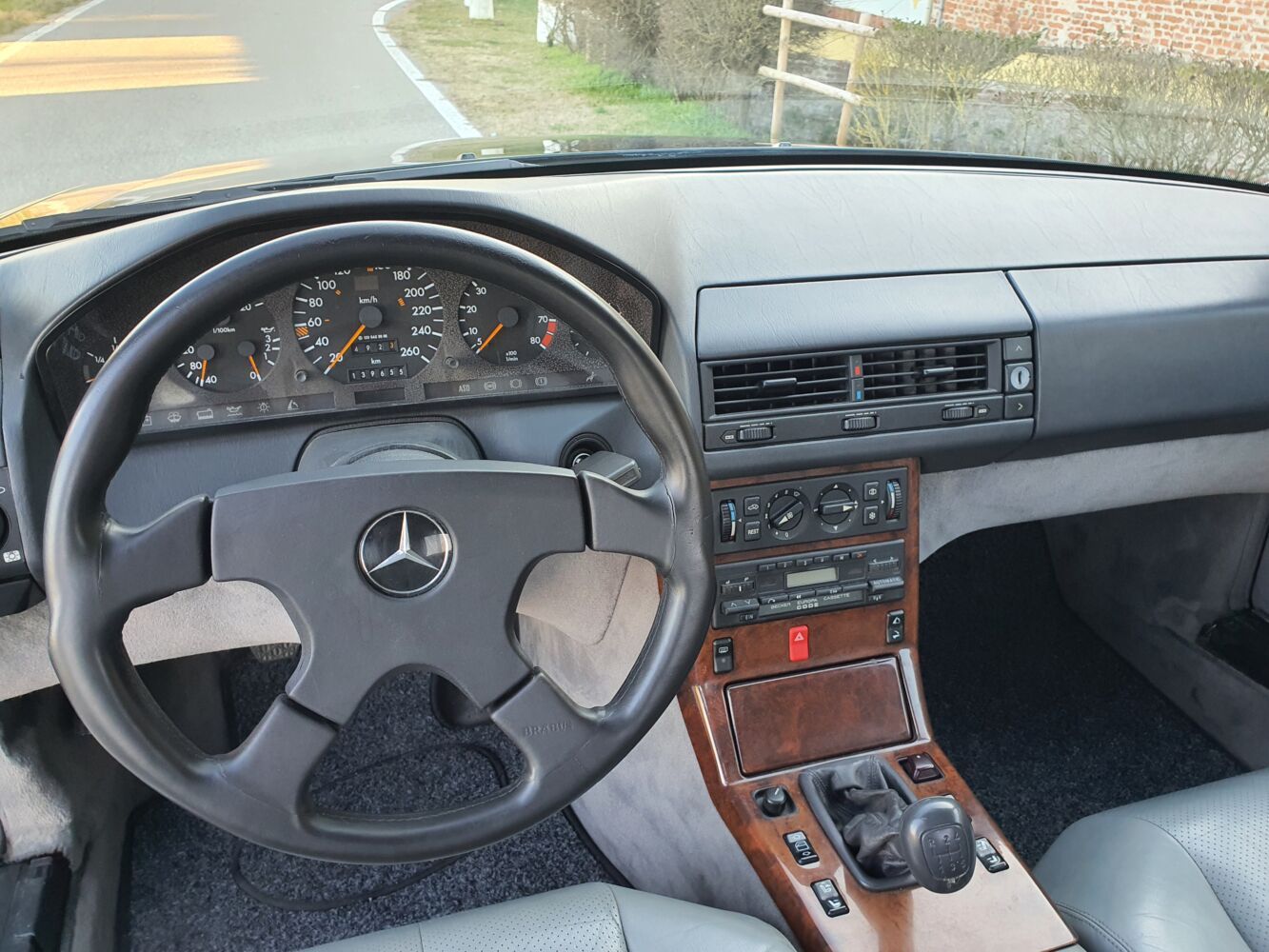 Mercedes-Benz 300 SL 12