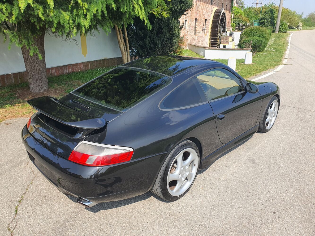 Porsche 996 carrera 2 16